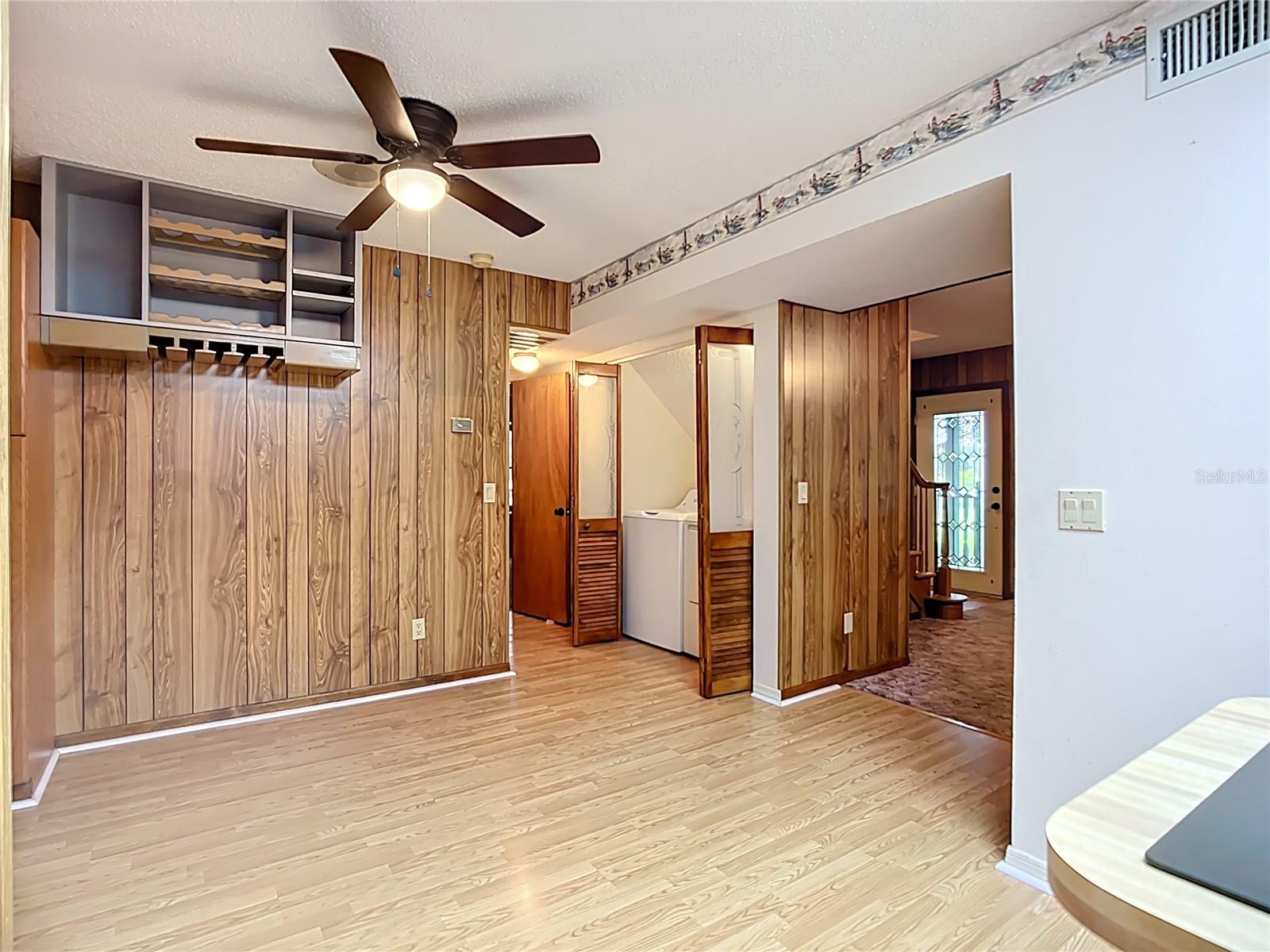 Image 30 of 72 For 16021 Winburn Drive S