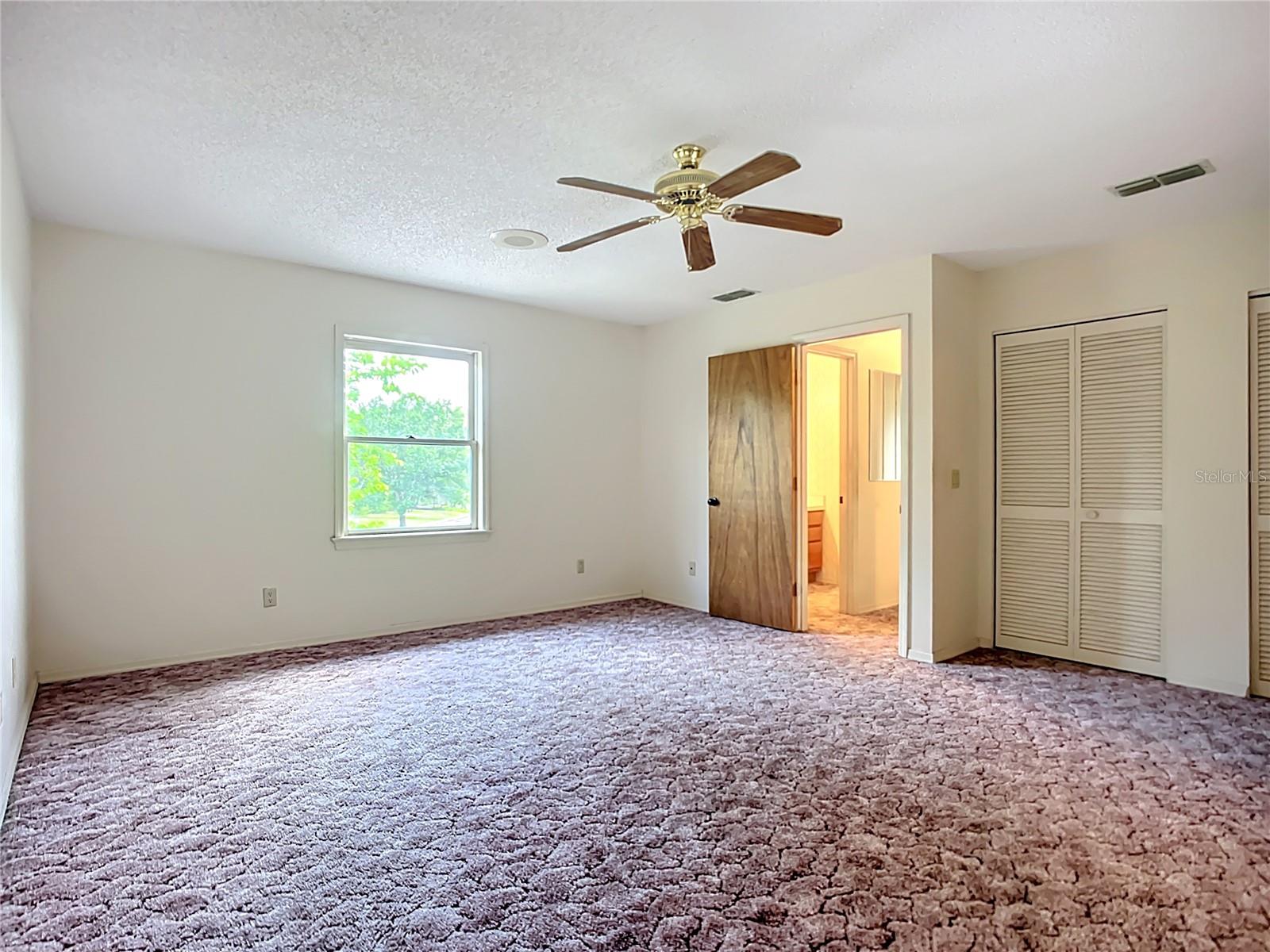 Image 44 of 72 For 16021 Winburn Drive S