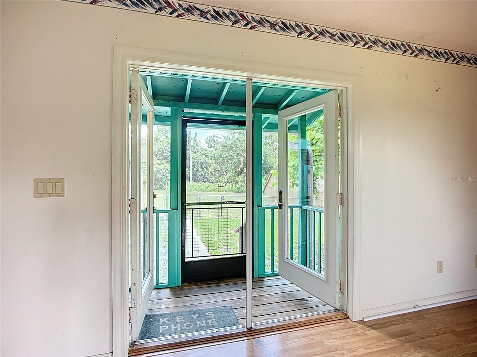 Image 53 of 72 For 16021 Winburn Drive S