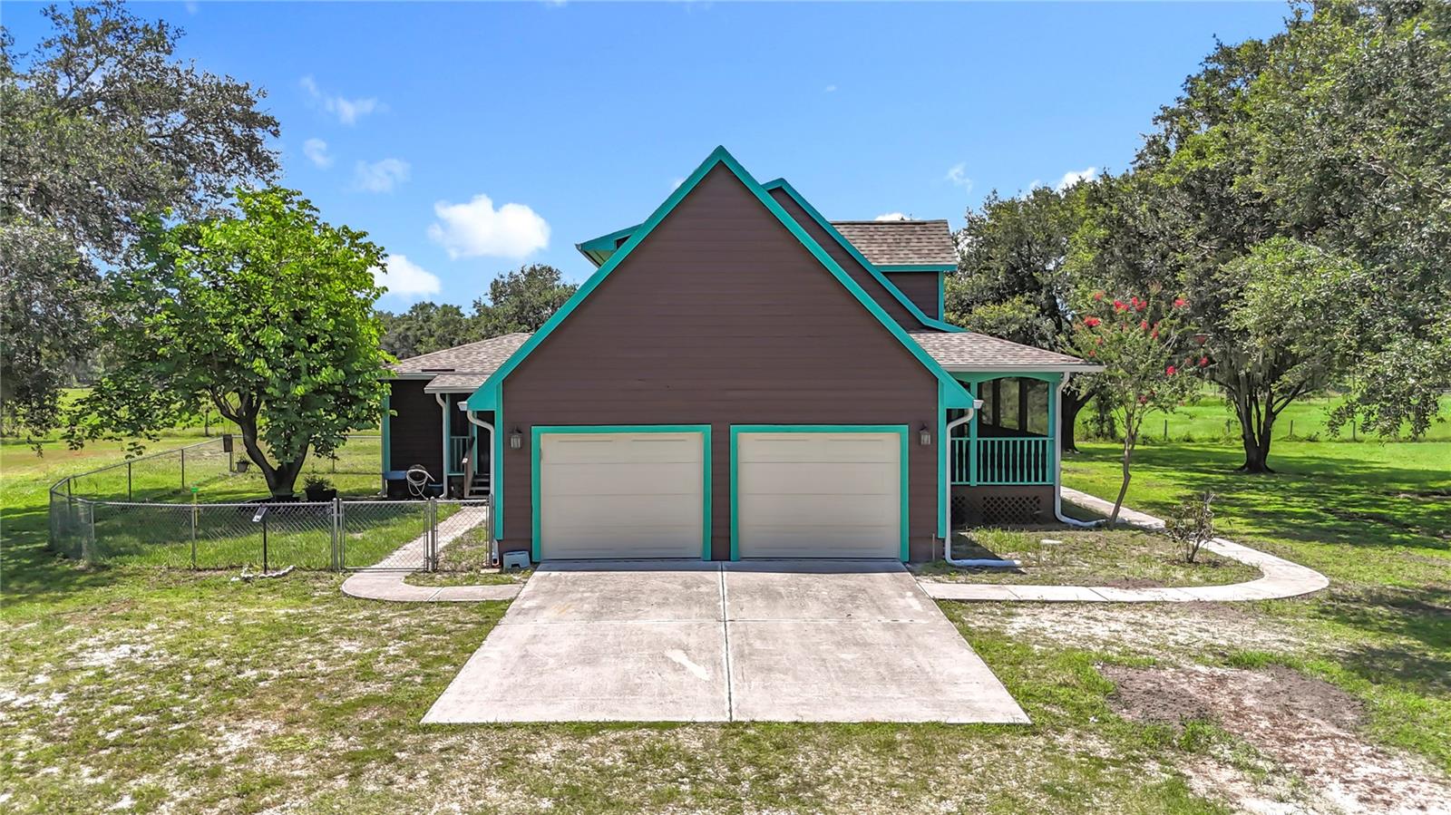 Image 55 of 72 For 16021 Winburn Drive S