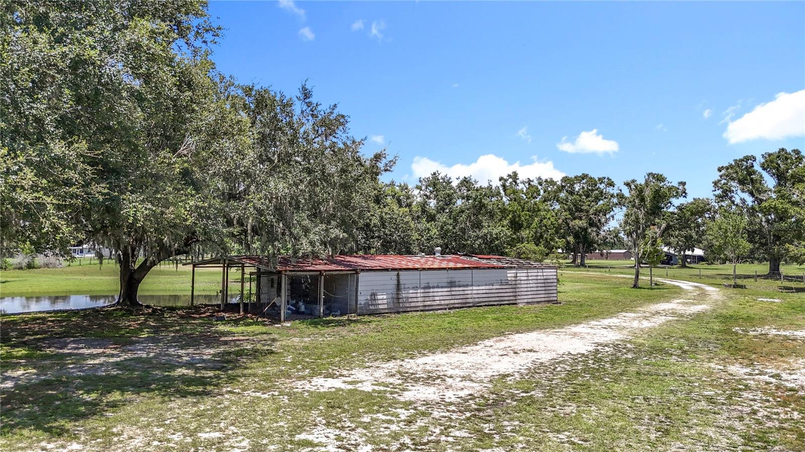 Image 57 of 72 For 16021 Winburn Drive S