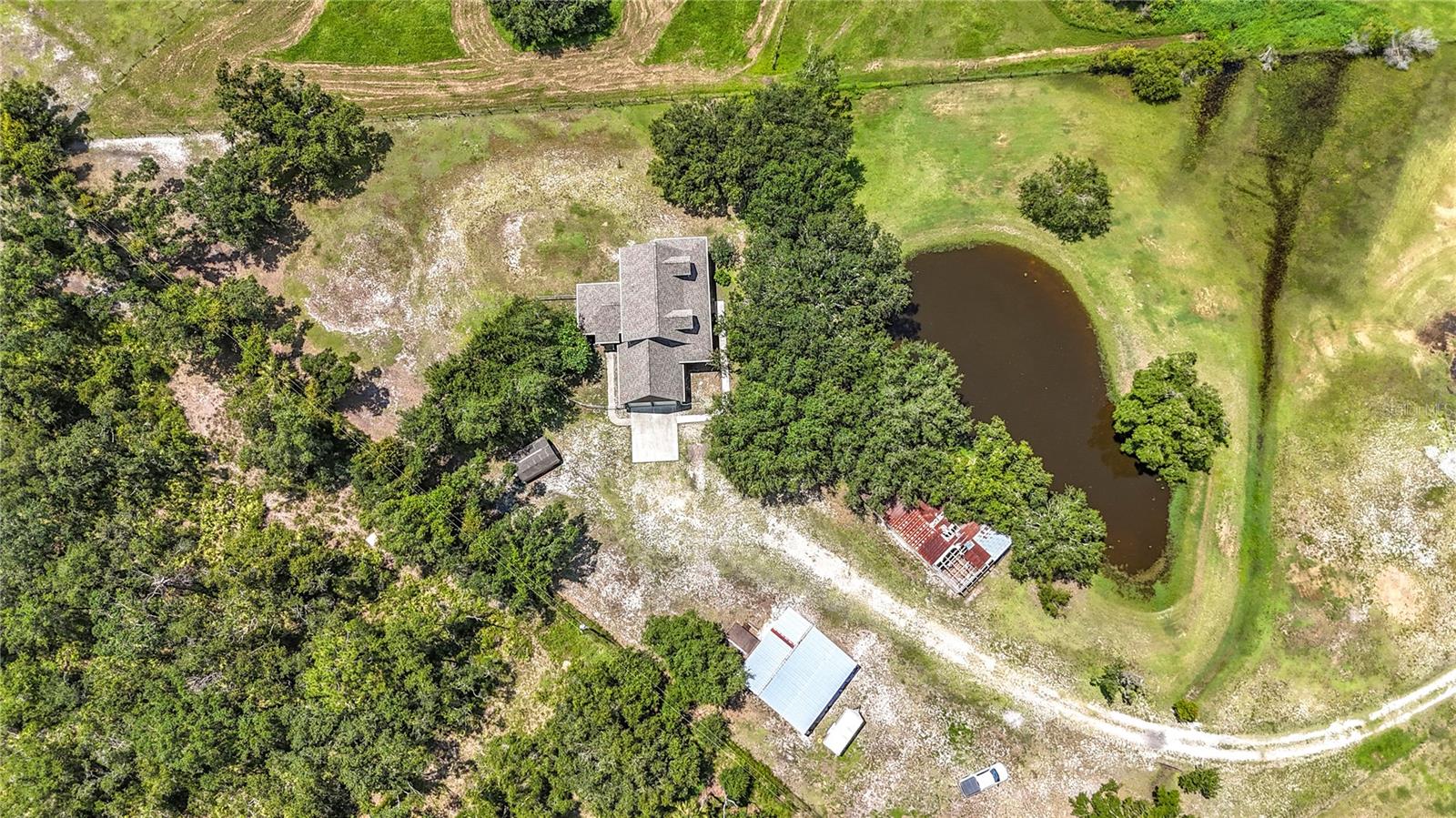 Image 64 of 72 For 16021 Winburn Drive S