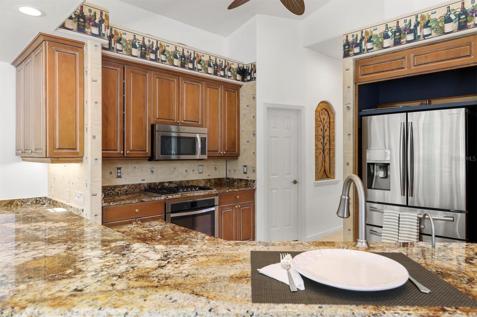Image 12 of 47 For 4908 Sabal Lake Circle