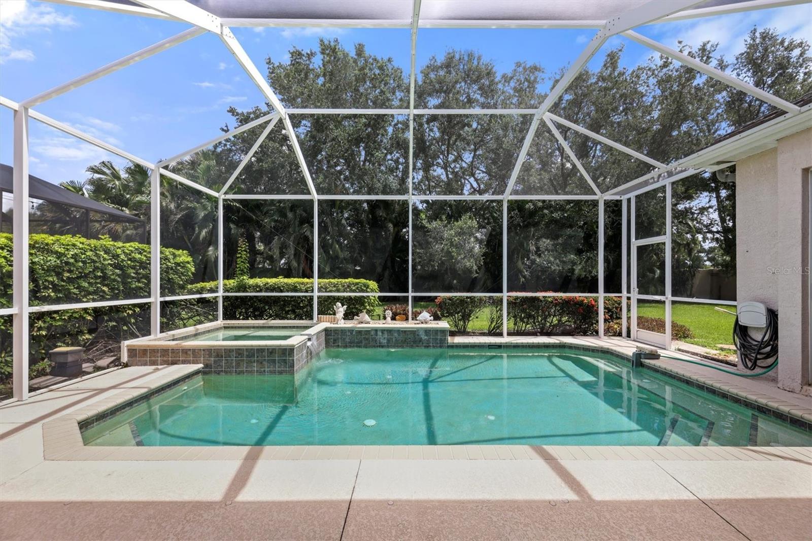 Image 30 of 47 For 4908 Sabal Lake Circle