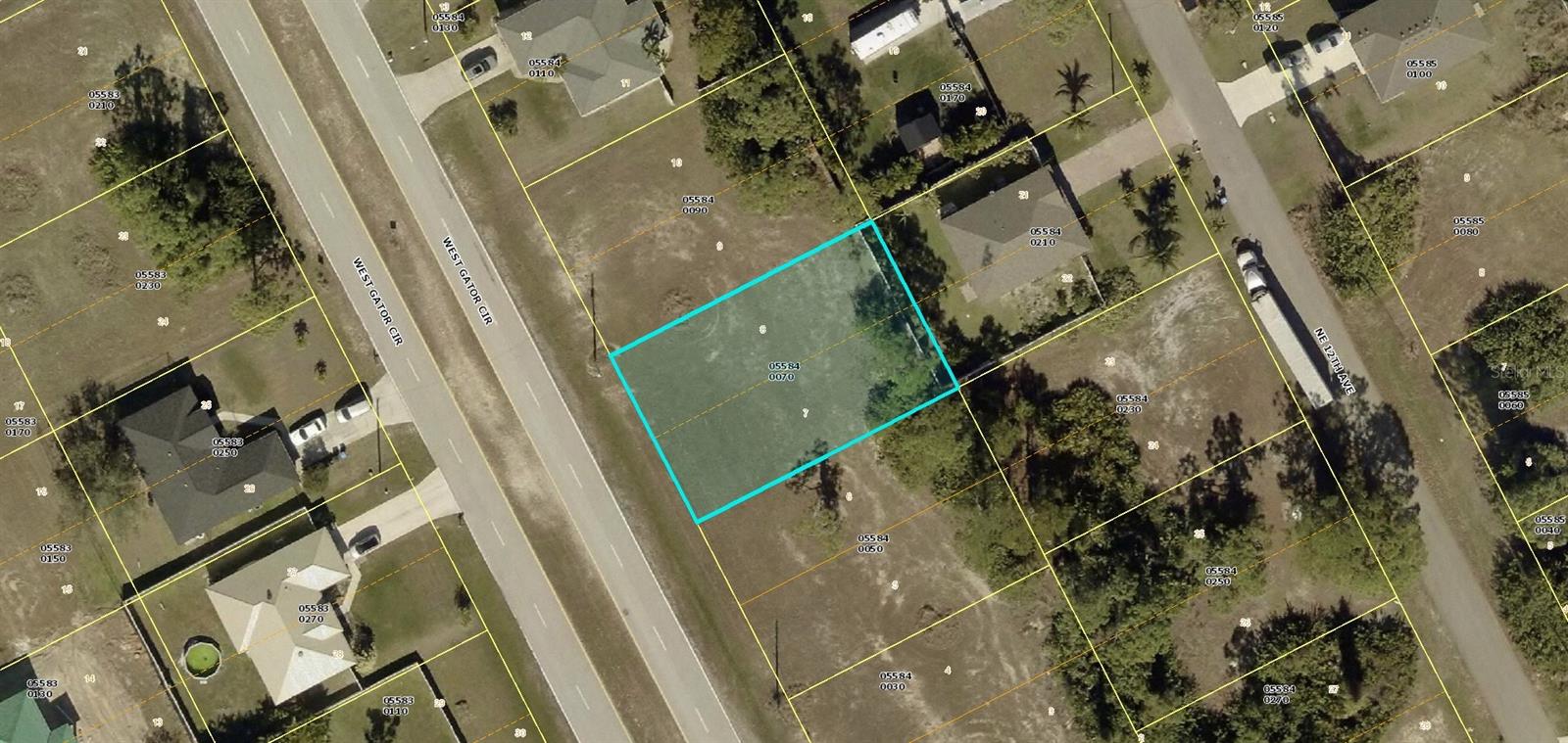 Listing Details for 3717 Gator Circle, CAPE CORAL, FL 33909