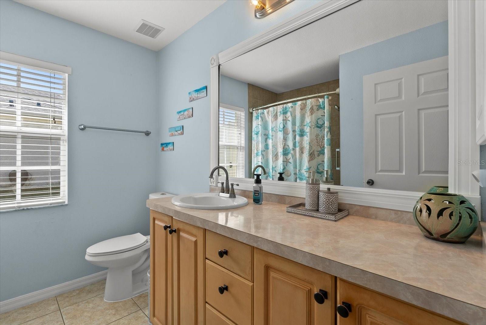 Image 16 of 32 For 164 Temple Road