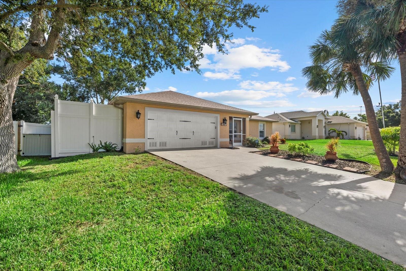 Image 3 of 32 For 164 Temple Road