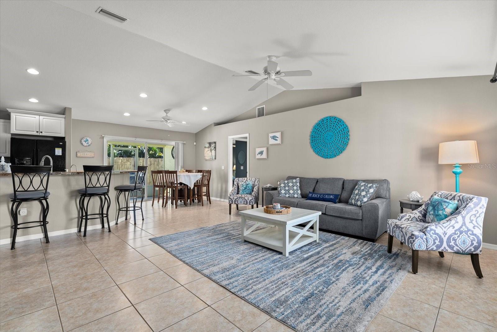 Image 4 of 32 For 164 Temple Road