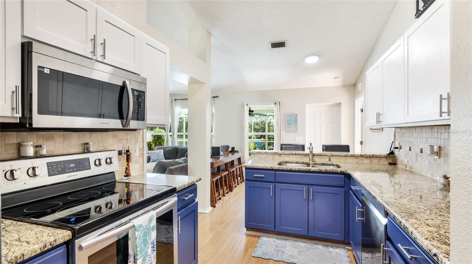 Image 14 of 42 For 319 116th Street E
