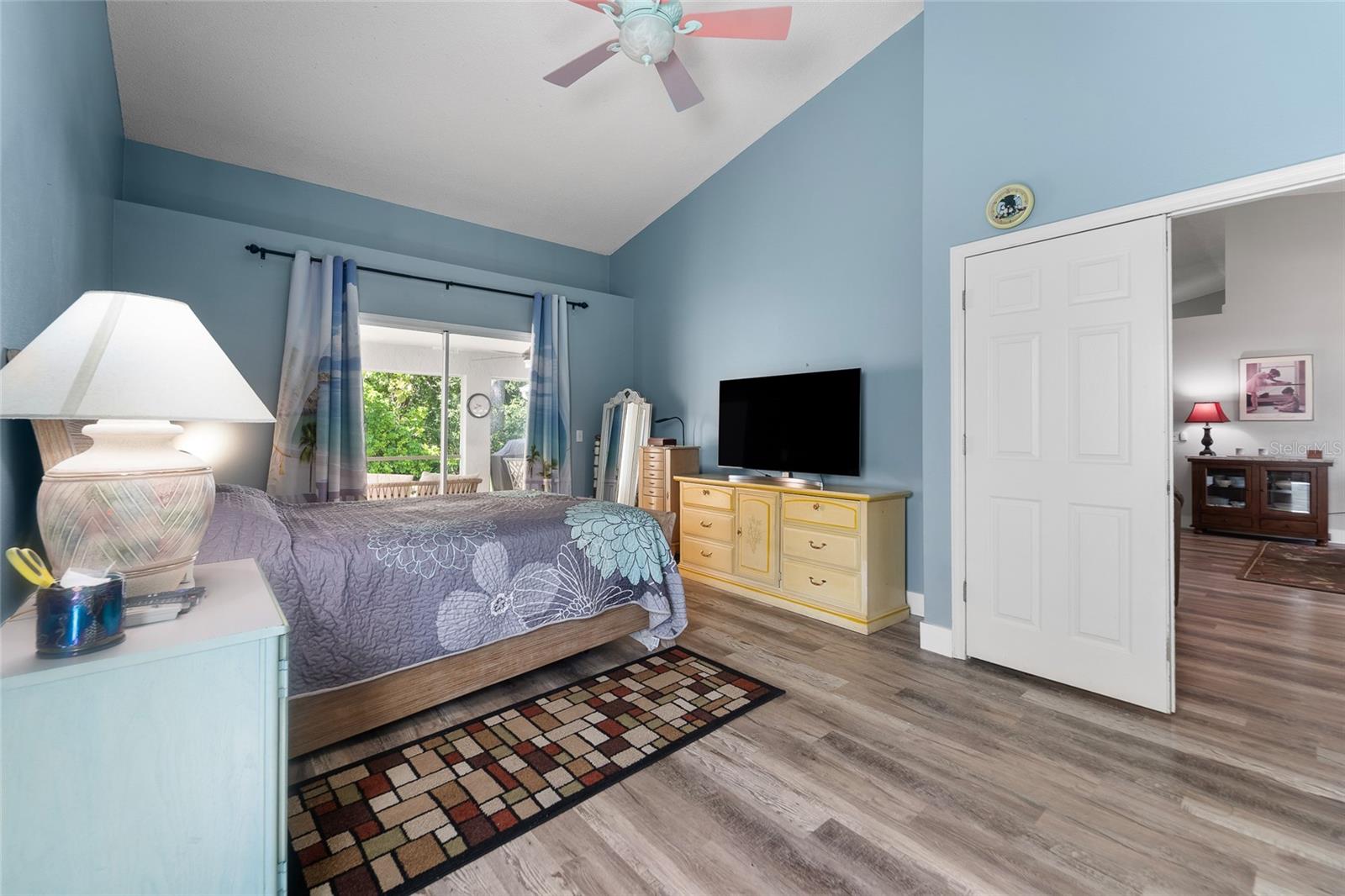 Image 11 of 29 For 3808 Maplewood Terrace