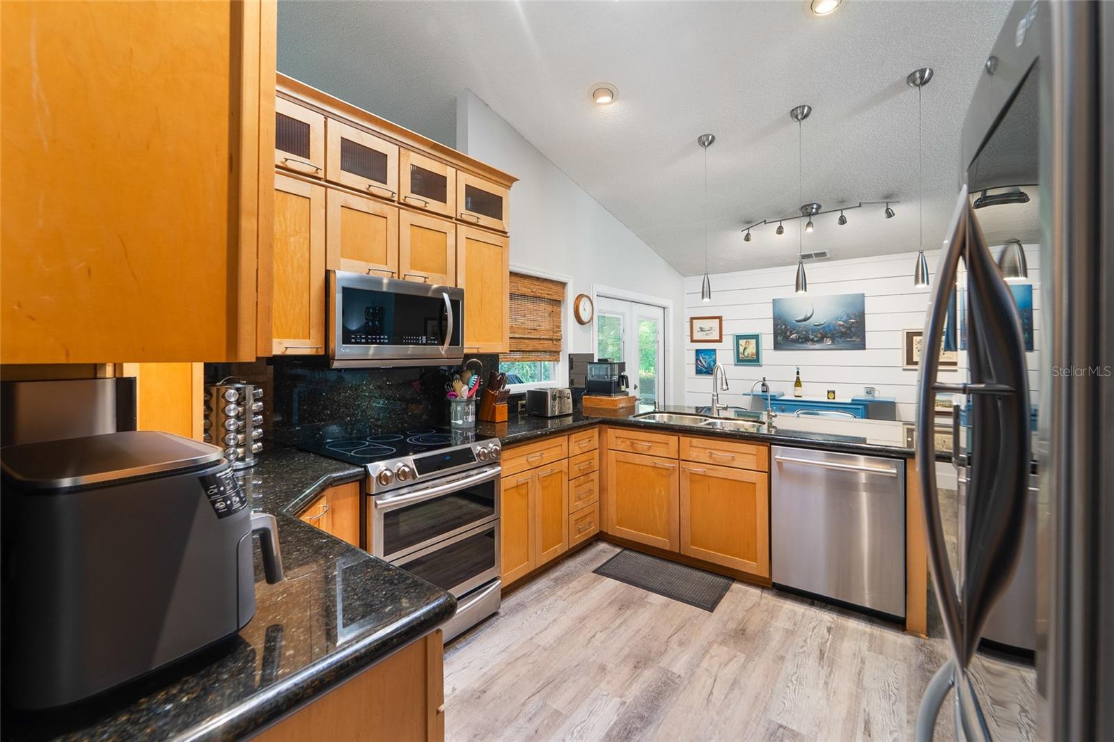 Image 3 of 29 For 3808 Maplewood Terrace