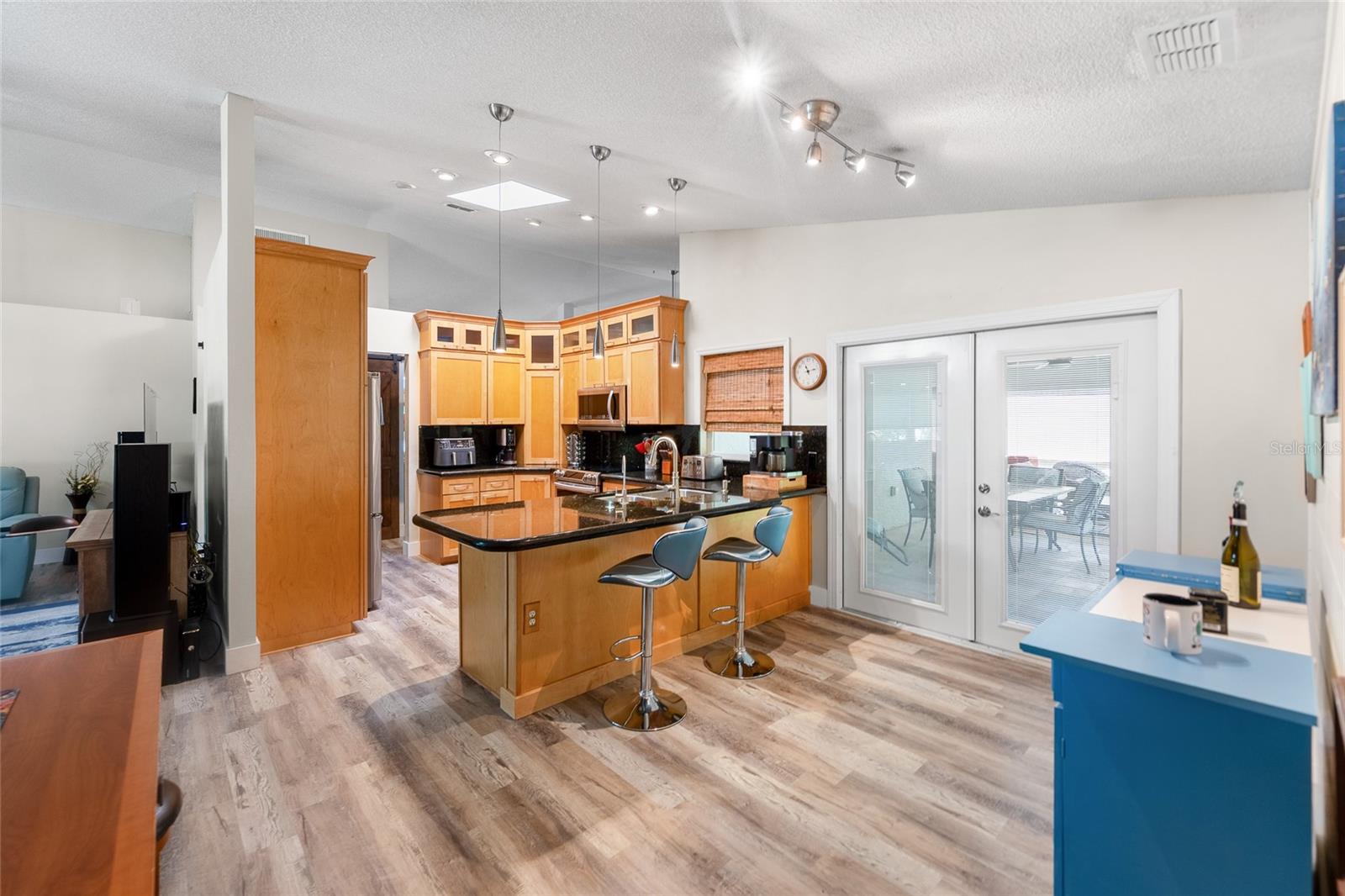 Image 4 of 29 For 3808 Maplewood Terrace
