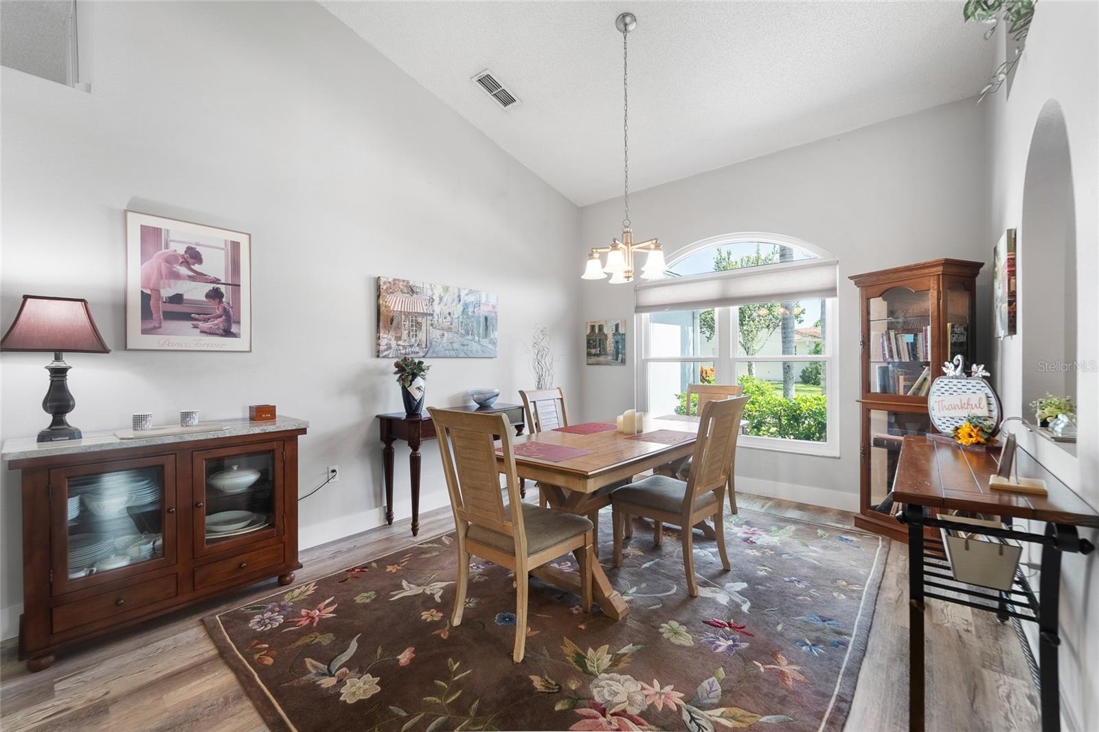 Image 9 of 29 For 3808 Maplewood Terrace