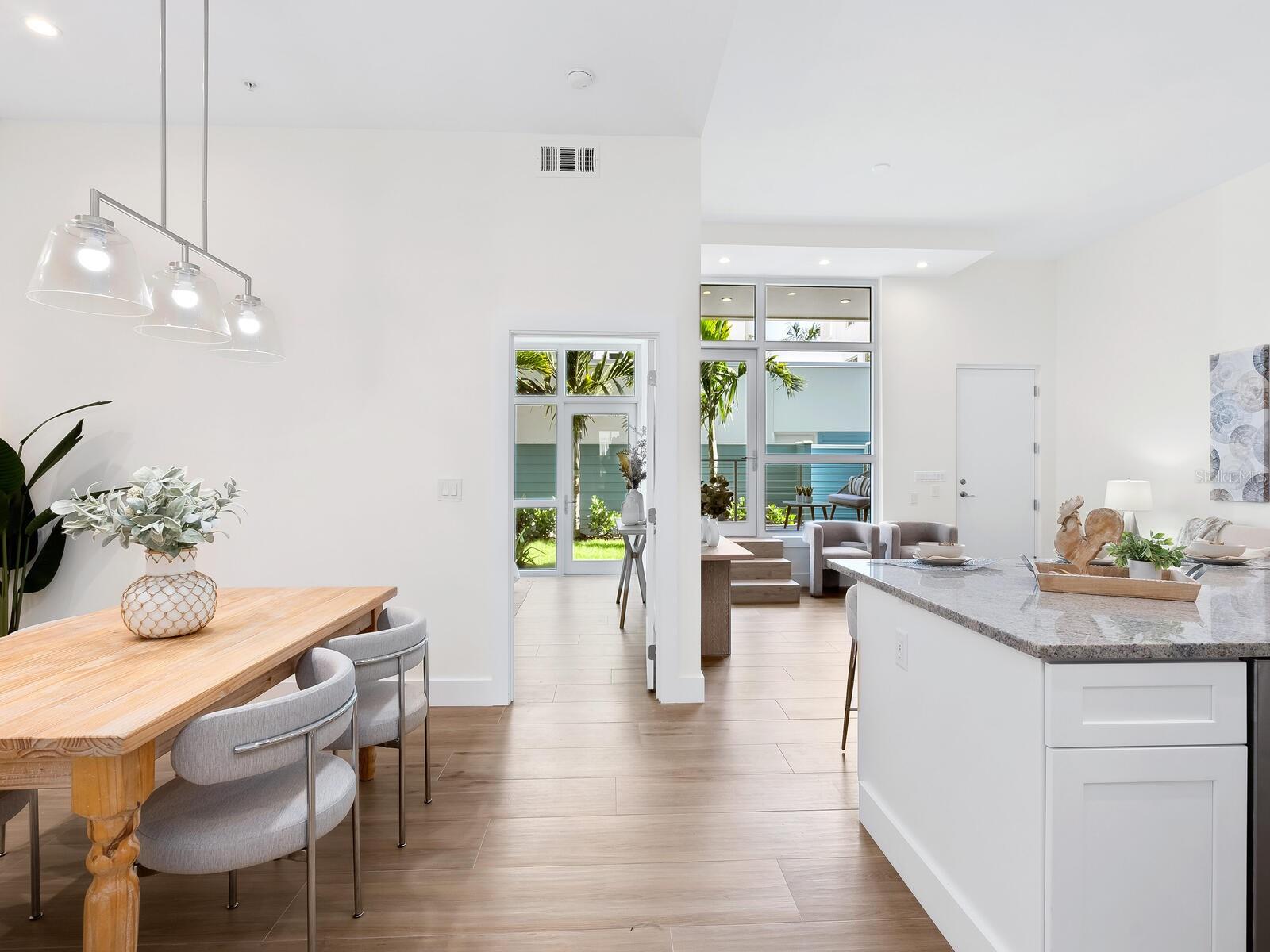 Image 15 of 68 For 1343 4th Street 101