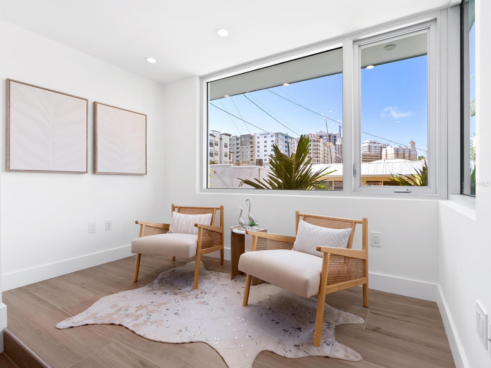 Image 21 of 68 For 1343 4th Street 101