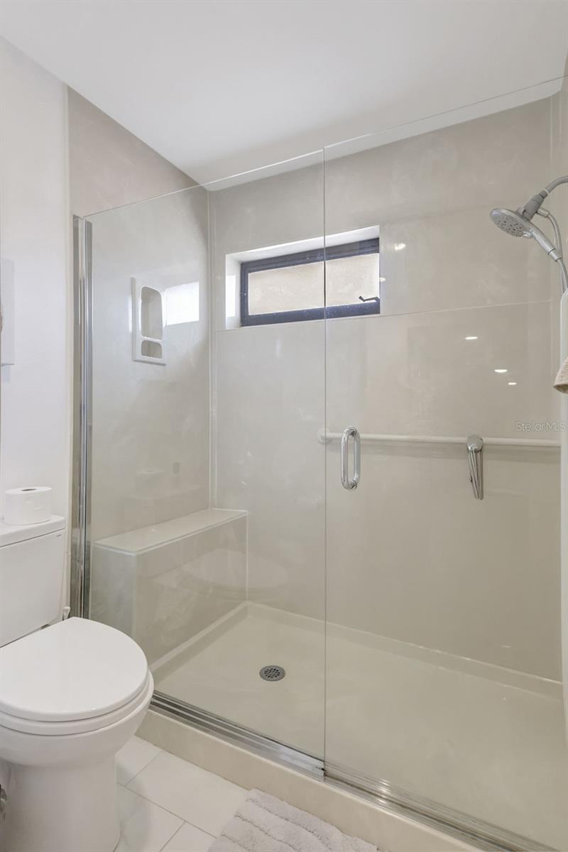 Image 23 of 31 For 5310 Huntingwood Court 40