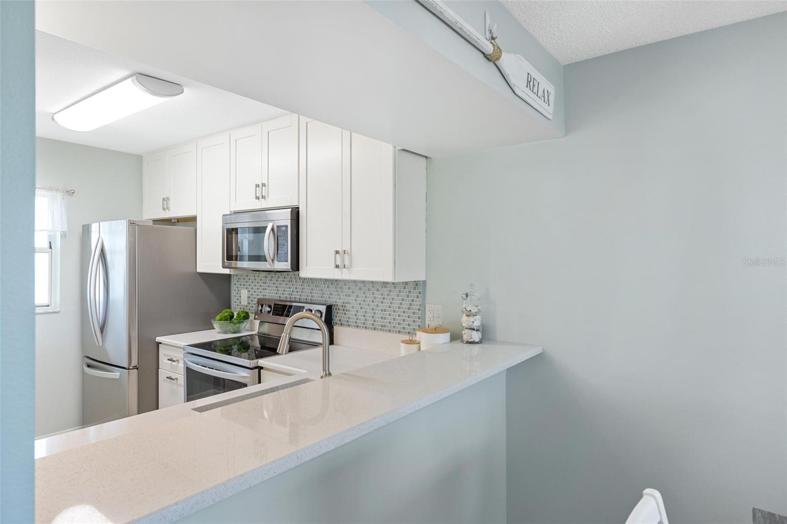 Image 10 of 39 For 408 Cerromar Circle S 130