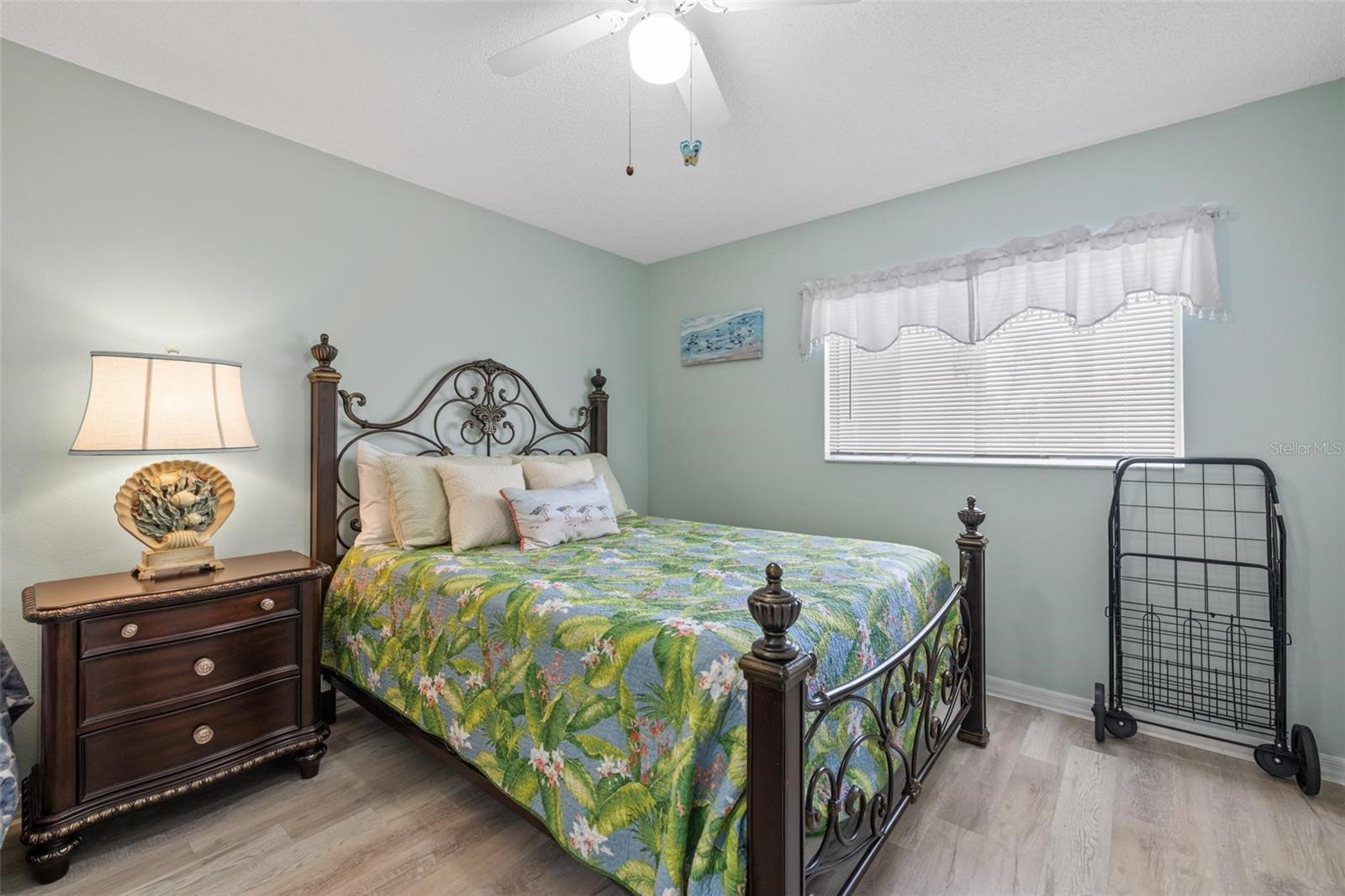Image 28 of 39 For 408 Cerromar Circle S 130