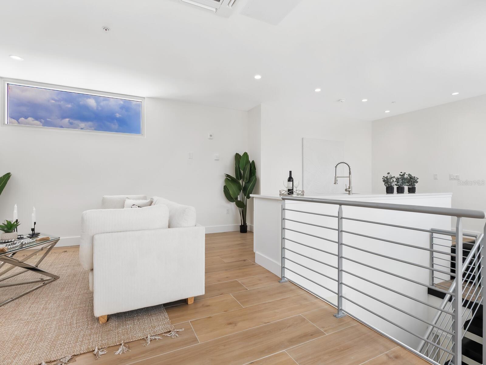 Image 40 of 87 For 1343 4th Street 201