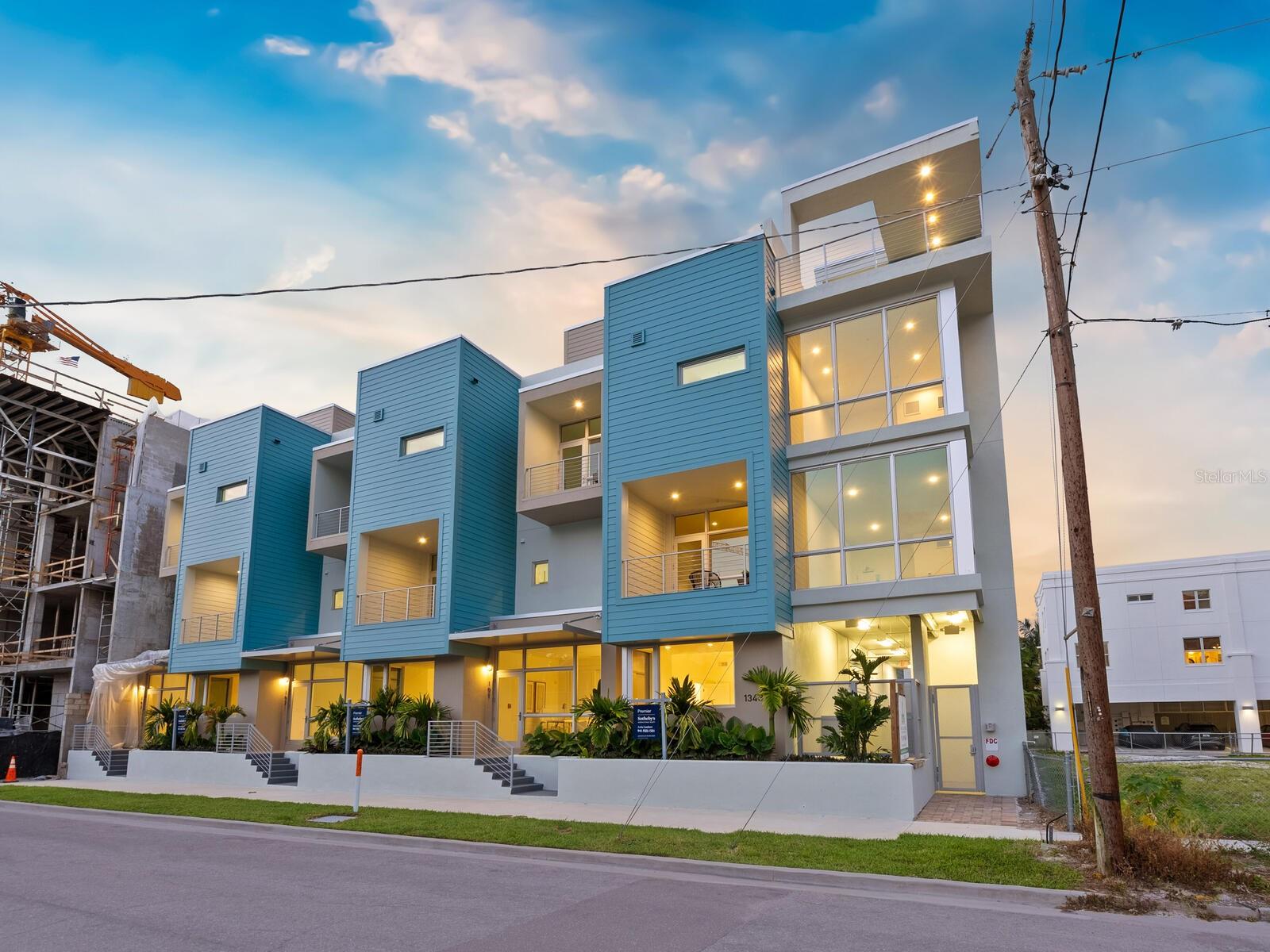 Image 86 of 87 For 1343 4th Street 201