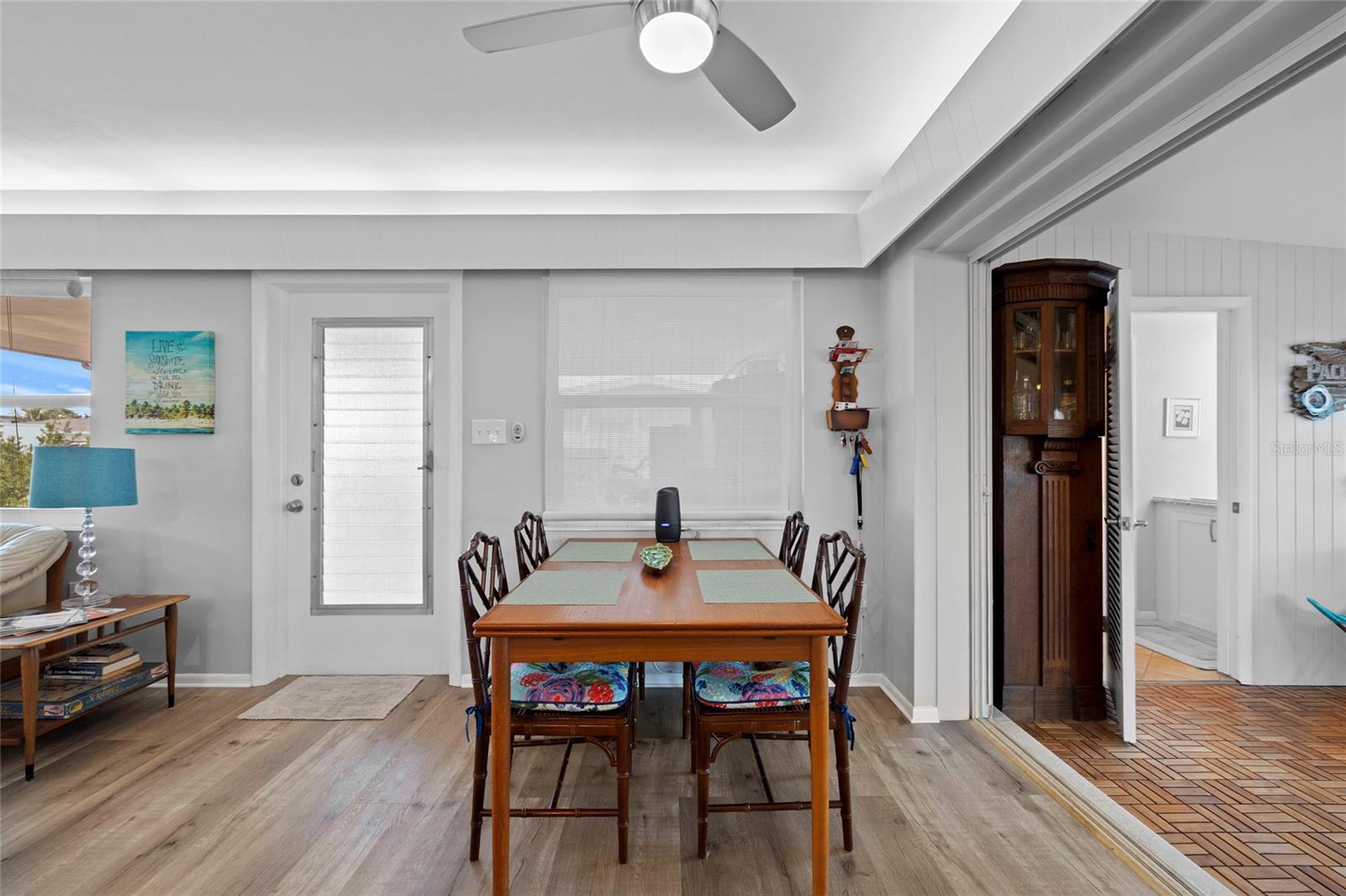 Image 18 of 48 For 804 Poinsettia Avenue