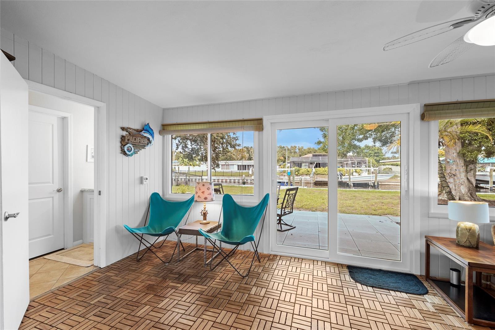 Image 22 of 48 For 804 Poinsettia Avenue