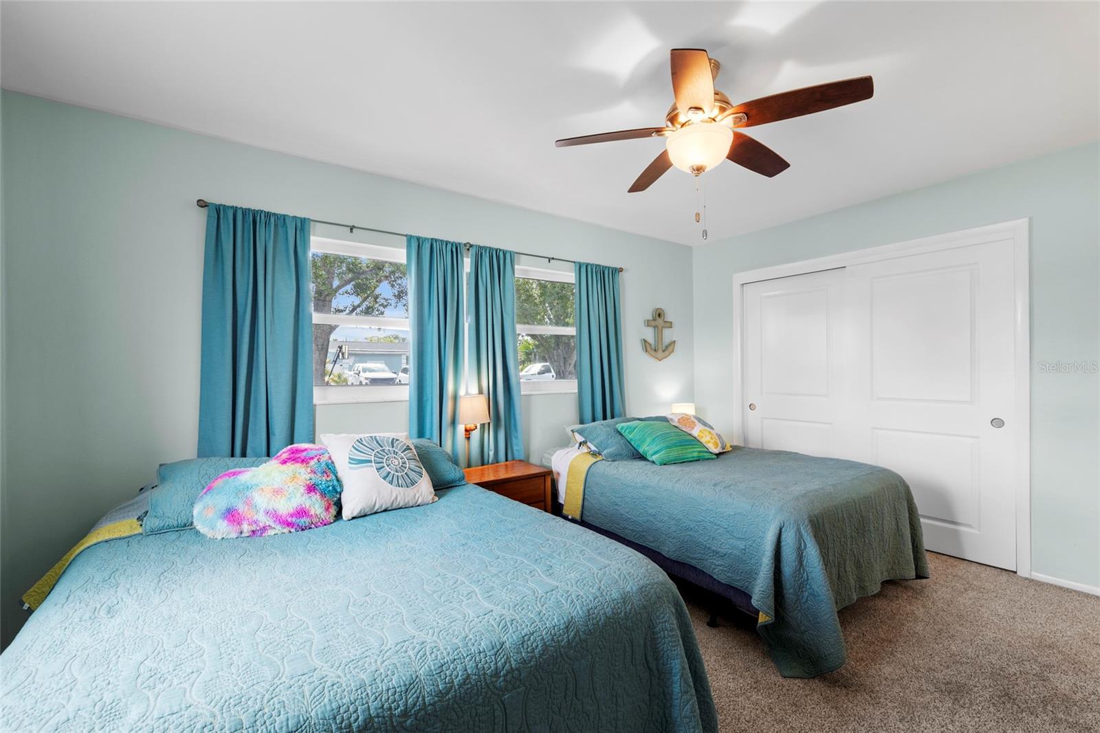 Image 35 of 48 For 804 Poinsettia Avenue