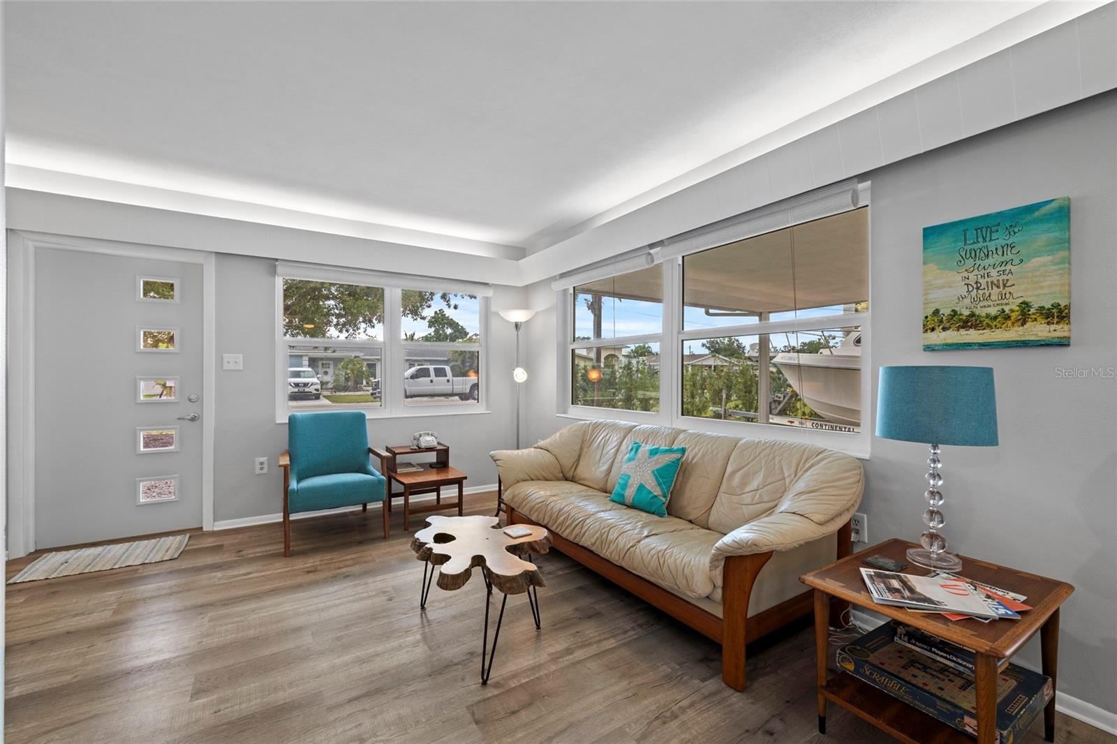 Image 7 of 48 For 804 Poinsettia Avenue