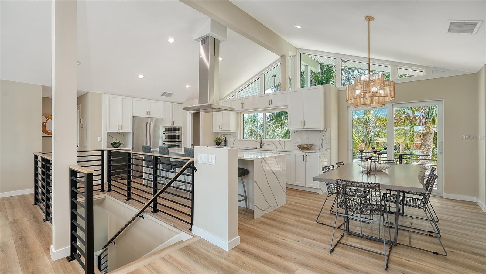 Image 15 of 96 For 5168 Sandy Cove