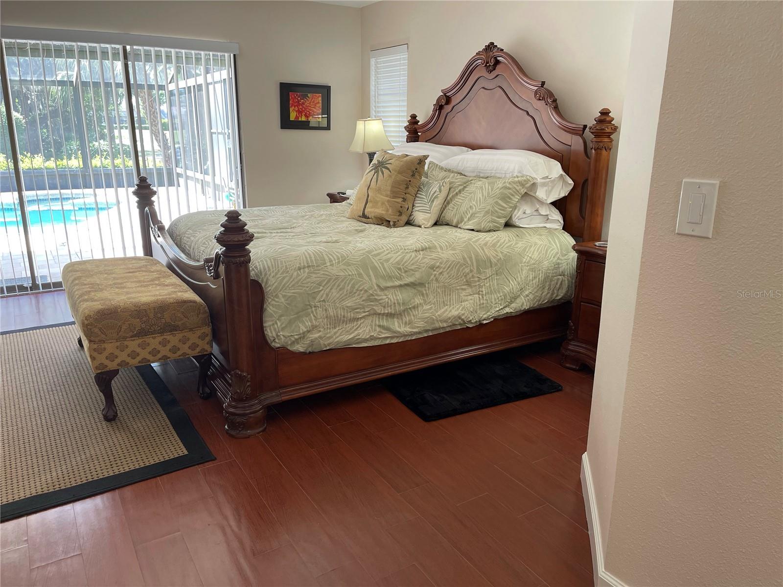 Image 14 of 41 For 4952 Rutland Gate