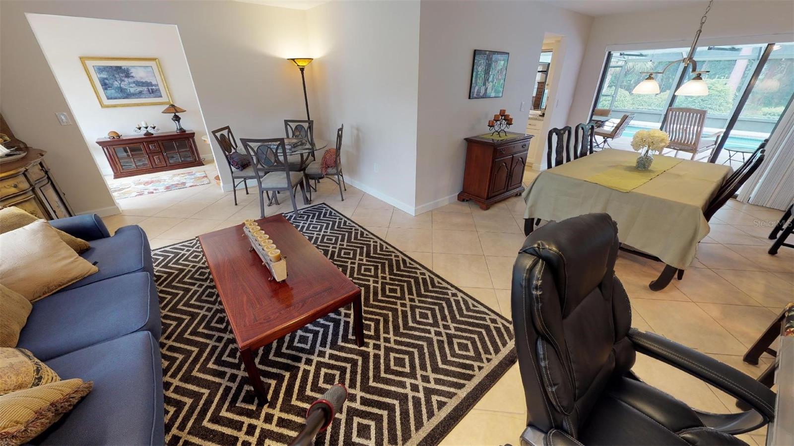 Image 33 of 41 For 4952 Rutland Gate