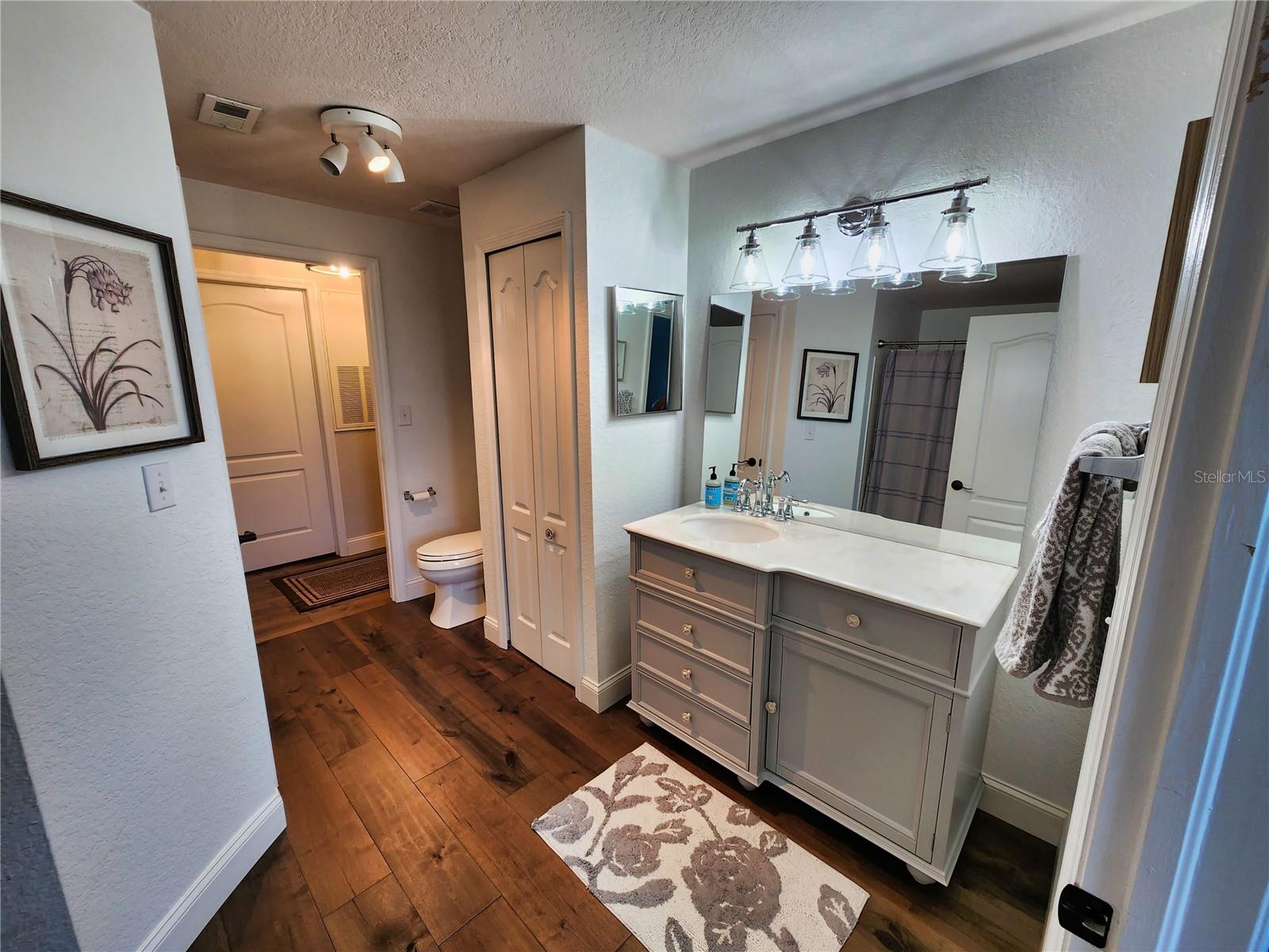 Image 38 of 44 For 4118 Central Sarasota Parkway 1628