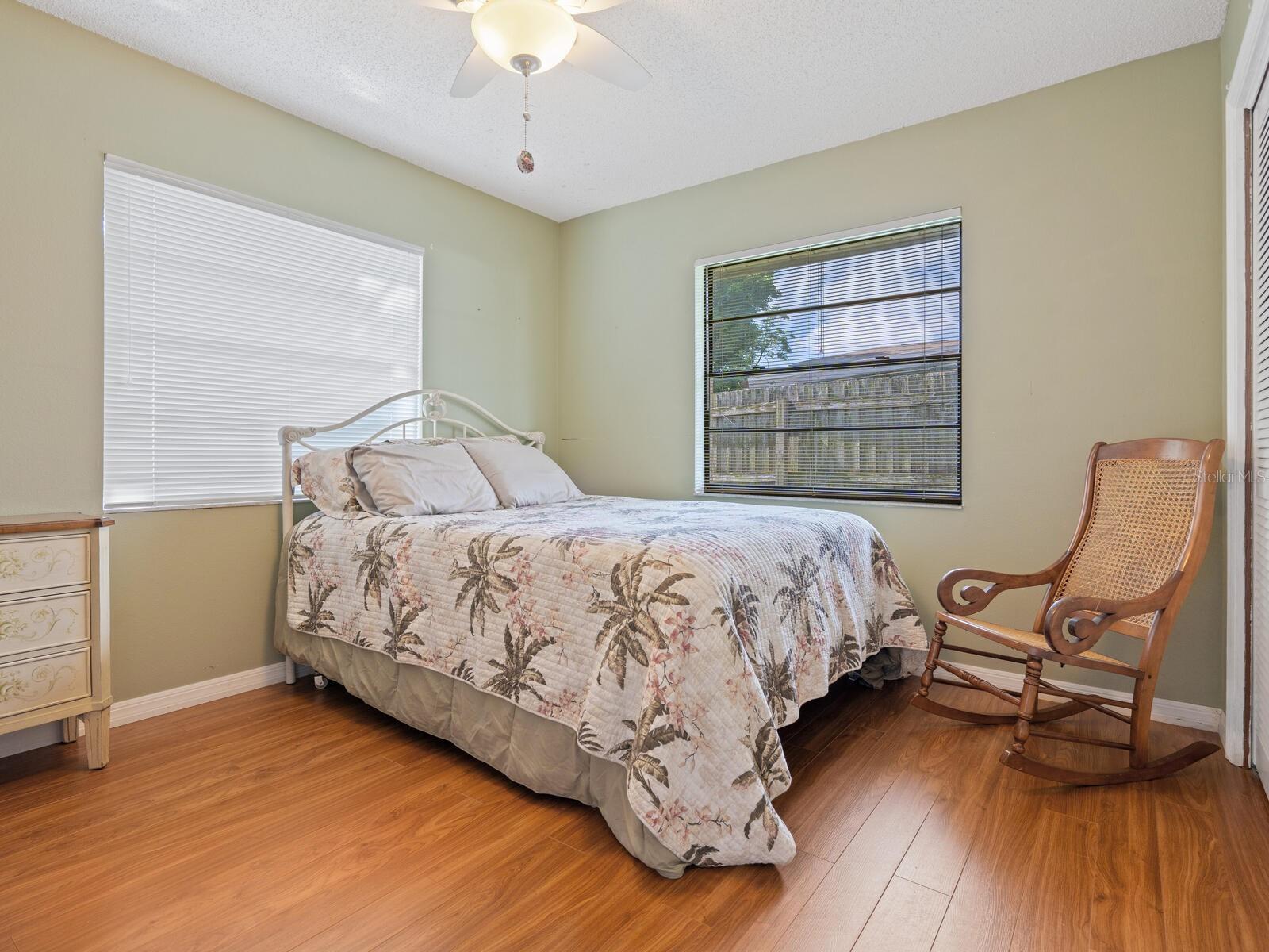 Image 19 of 51 For 2109 39th Street W