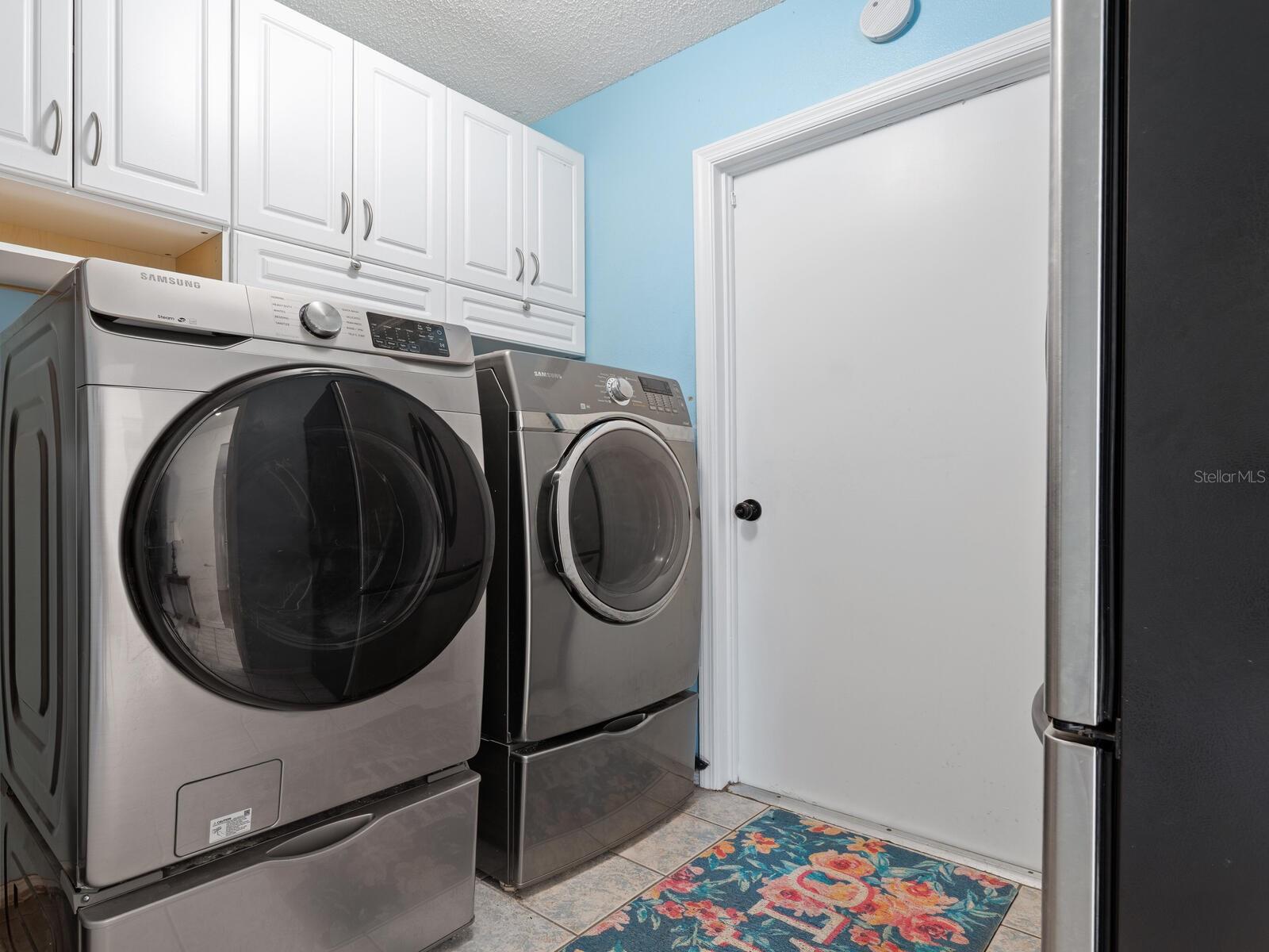 Image 23 of 51 For 2109 39th Street W