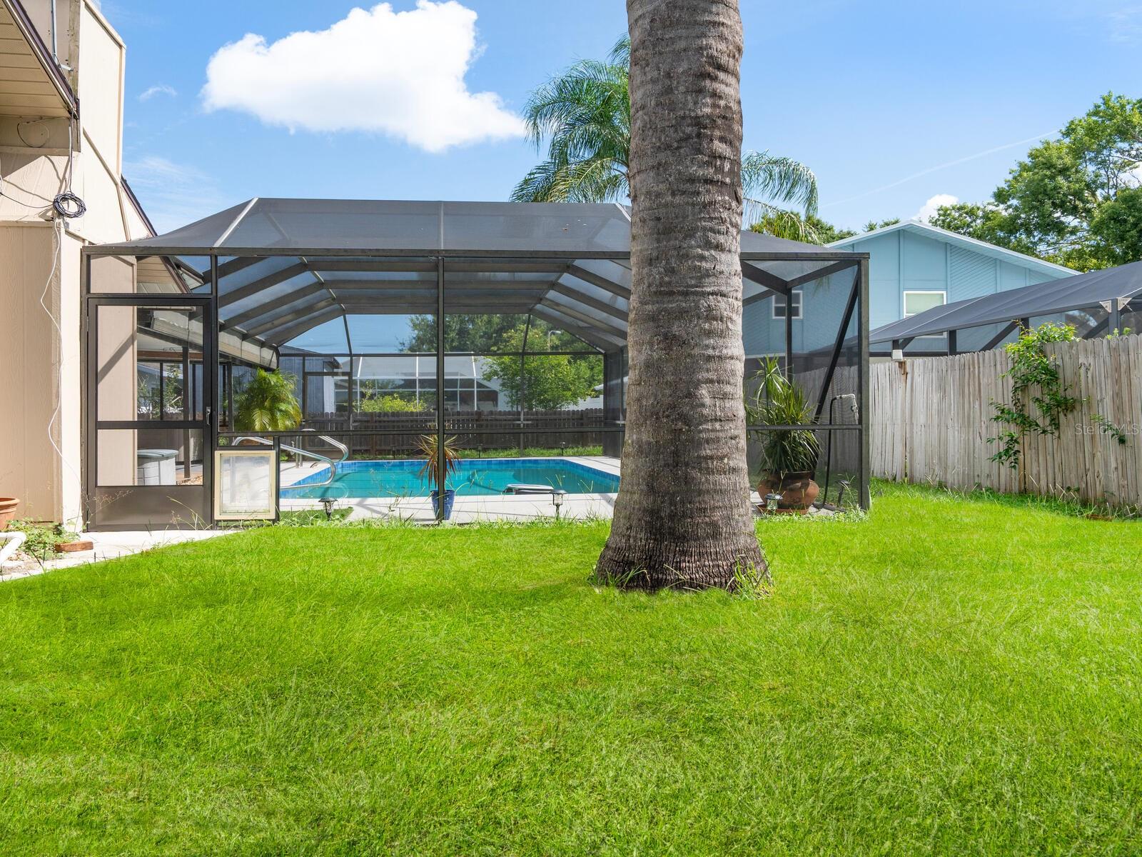 Image 34 of 51 For 2109 39th Street W