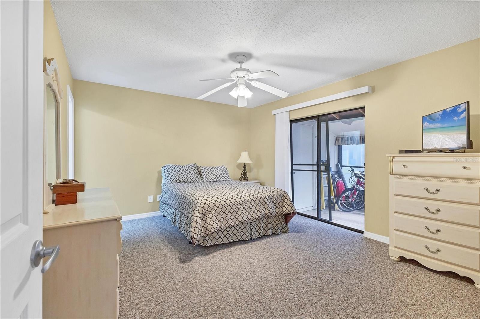 Image 11 of 31 For 4158 66th Street Circle W