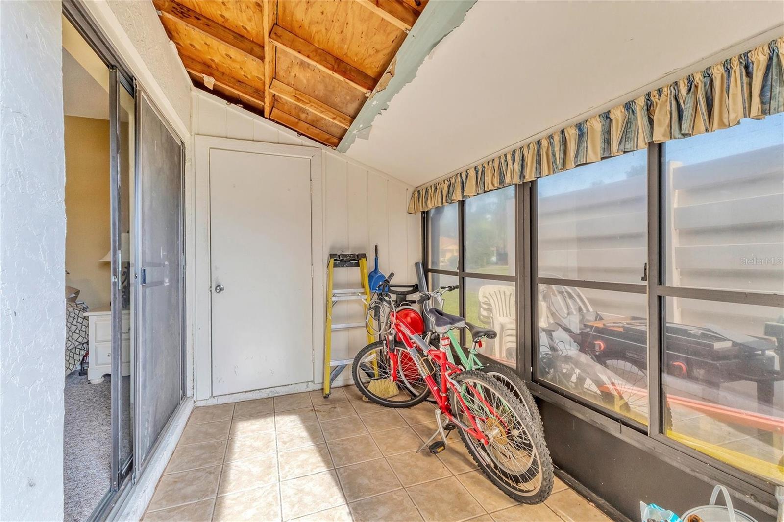 Image 17 of 31 For 4158 66th Street Circle W