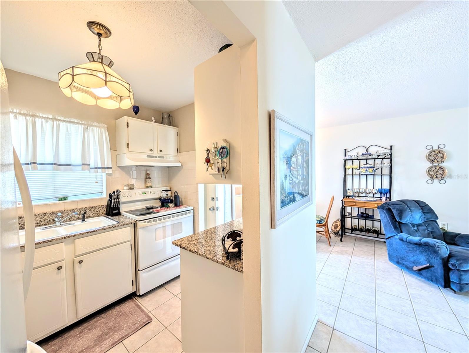 Image 6 of 27 For 2453 Flamingo Boulevard K33
