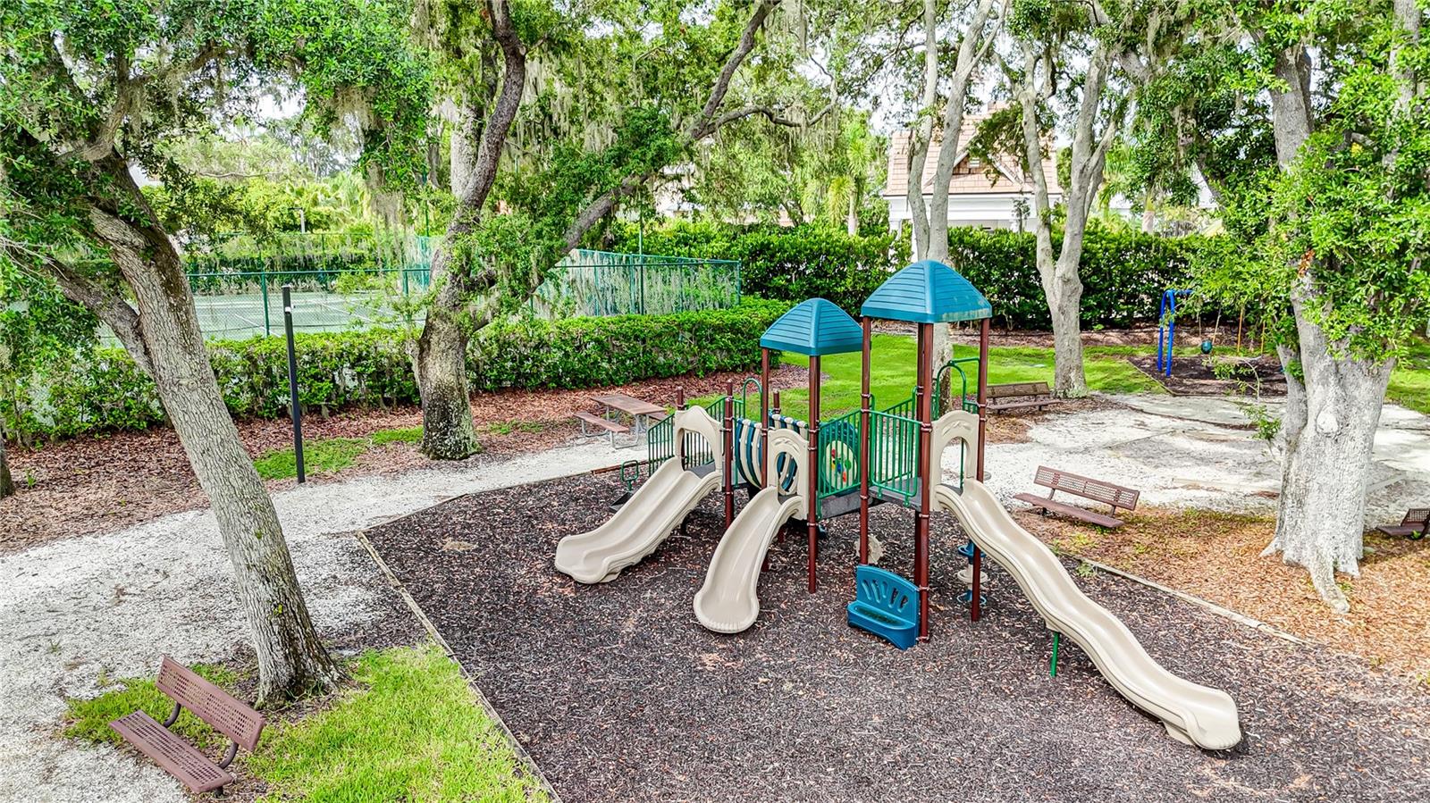 Image 38 of 45 For 4709 Mainsail Drive