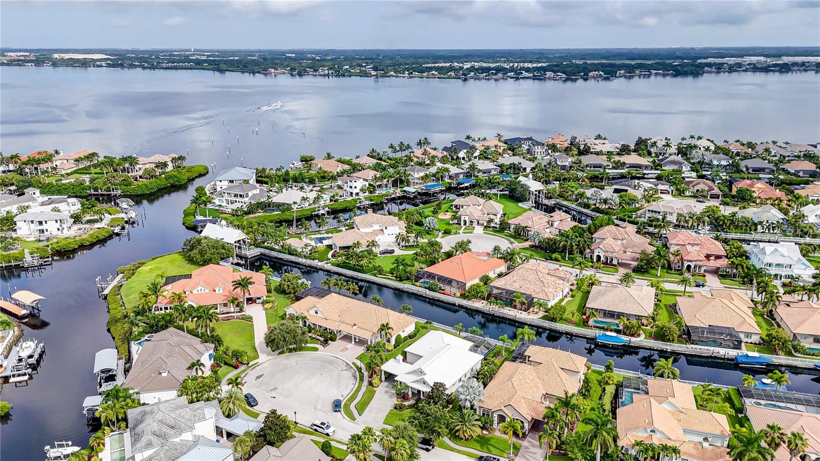 Image 4 of 45 For 4709 Mainsail Drive