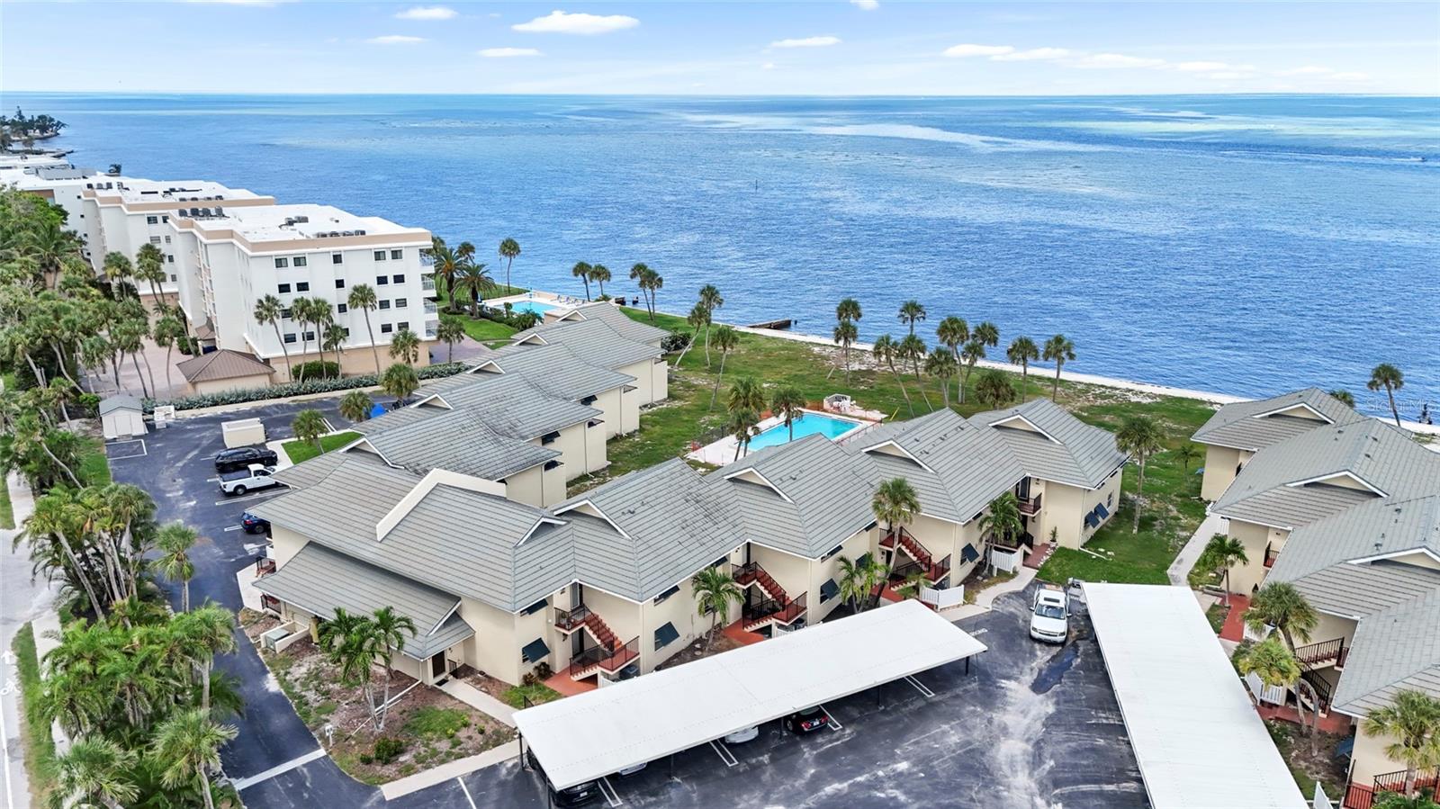Image 45 of 72 For 4660 Ocean Boulevard Q1