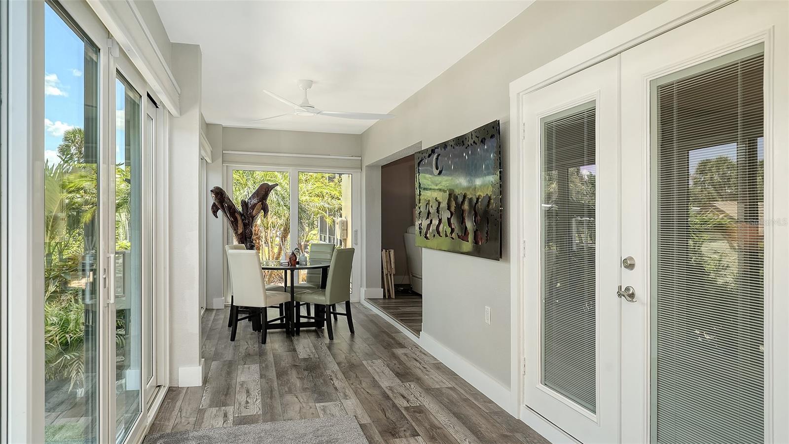 Image 37 of 63 For 199 Whispering Sands Drive 105