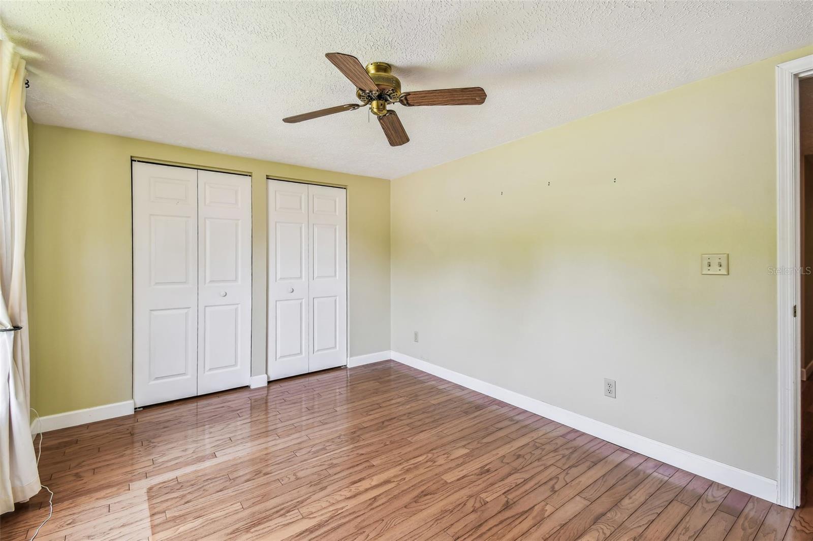 Listing photo id 23 for 1611 Wagonwheel Road
