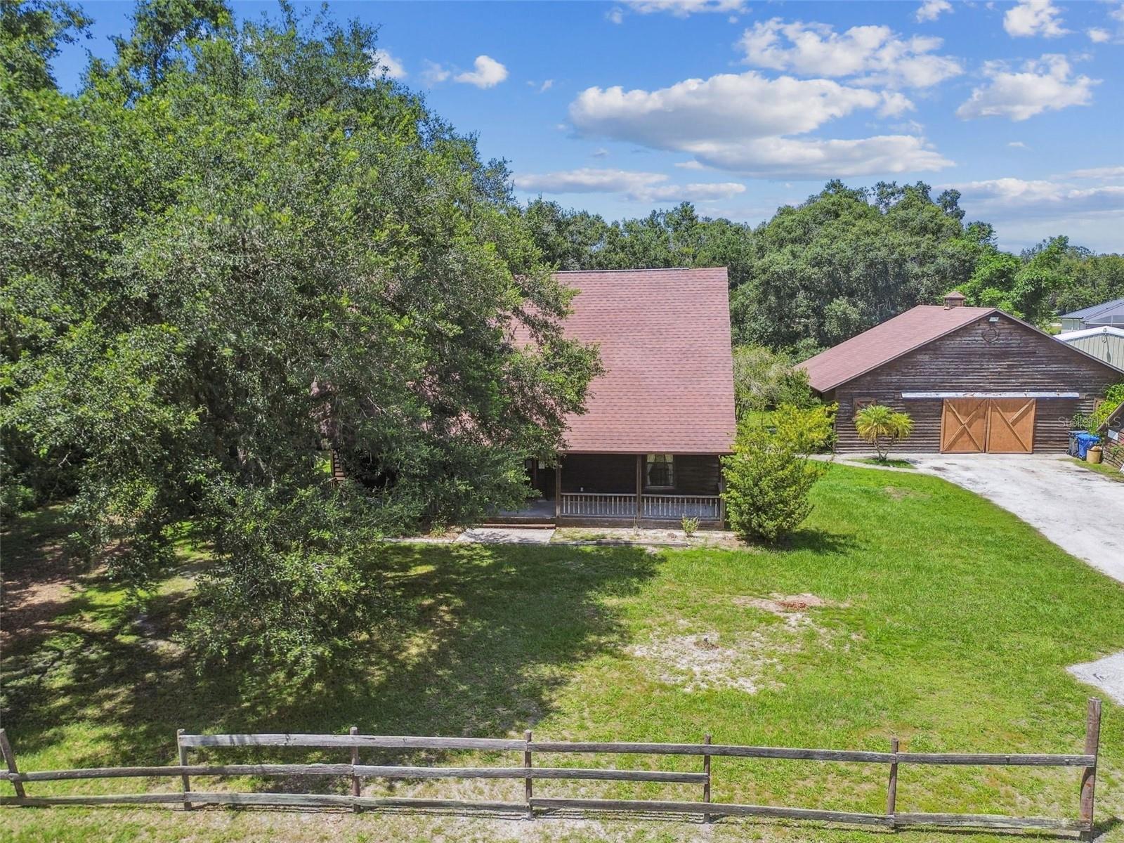 Listing photo id 31 for 1611 Wagonwheel Road