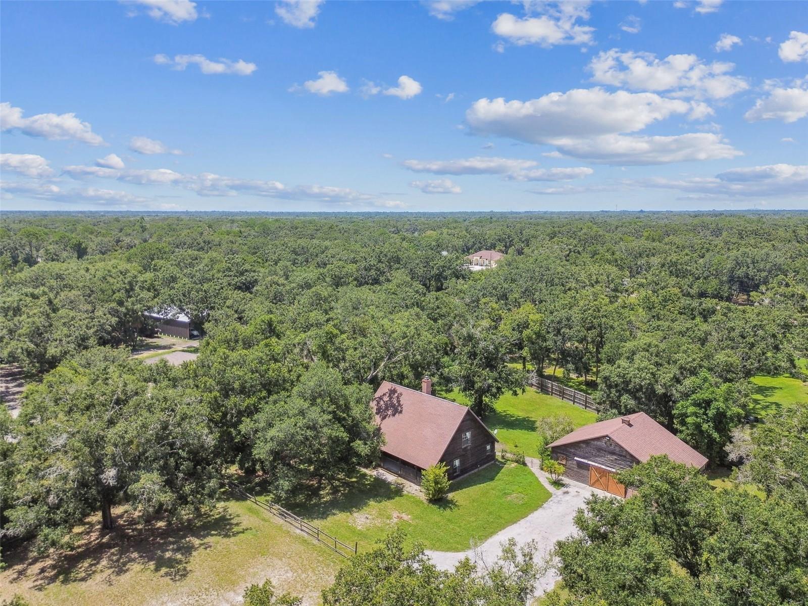 Listing photo id 38 for 1611 Wagonwheel Road