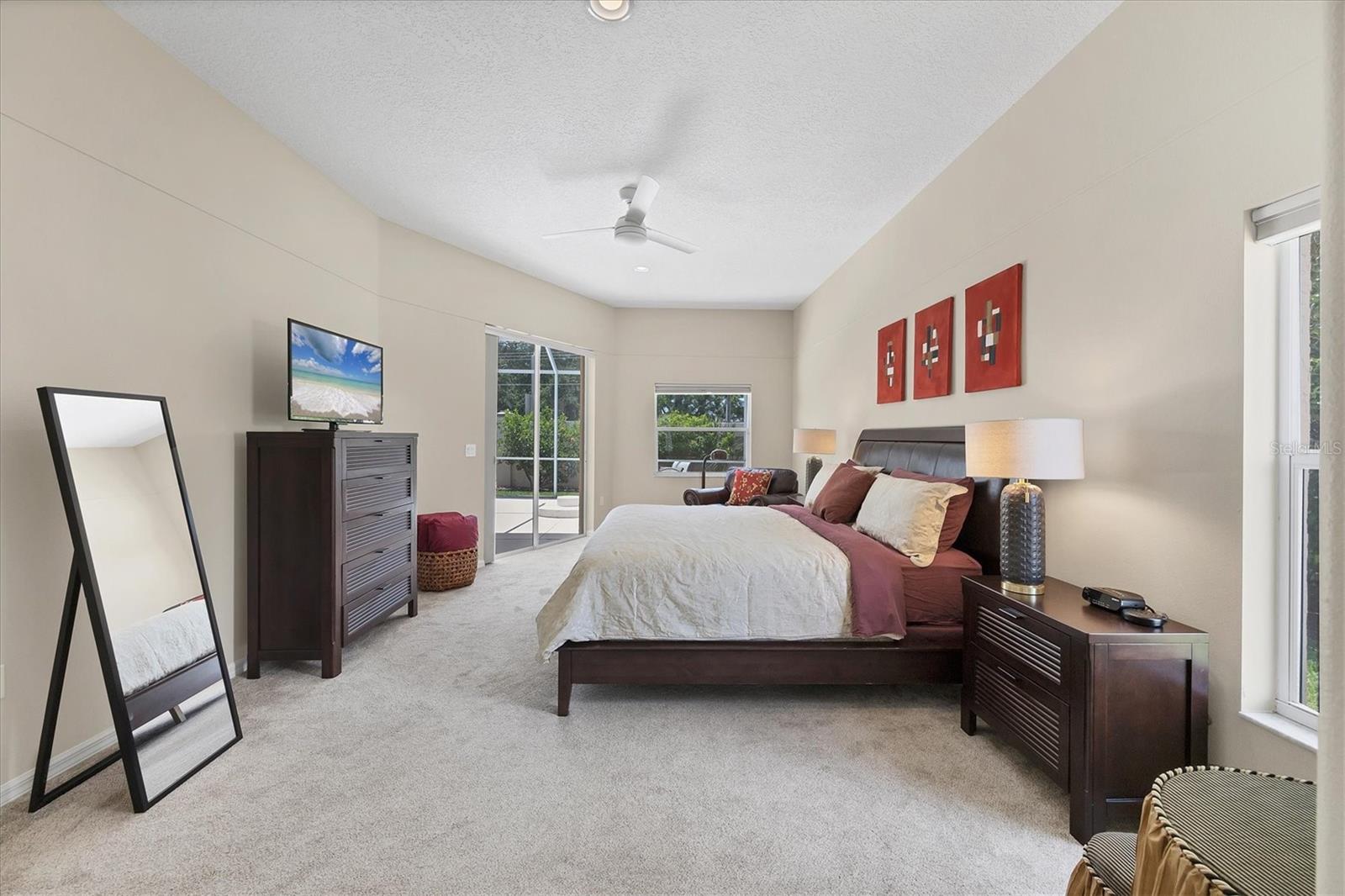 Image 18 of 30 For 6392 Woodbirch Place
