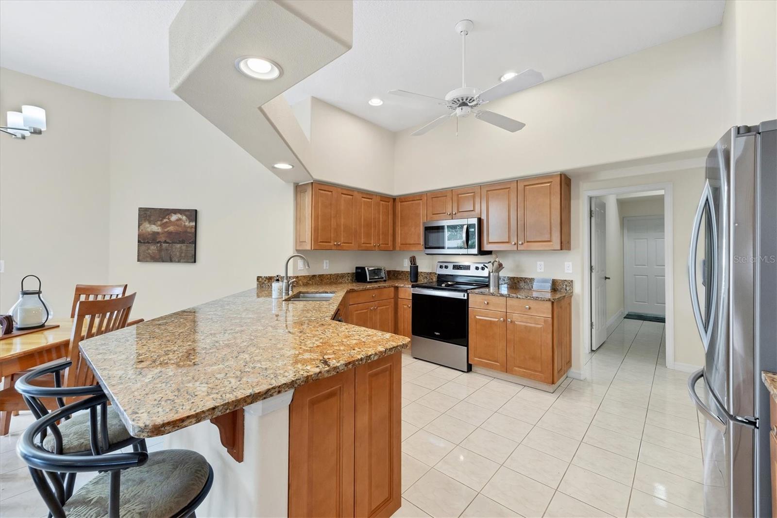 Image 9 of 30 For 6392 Woodbirch Place