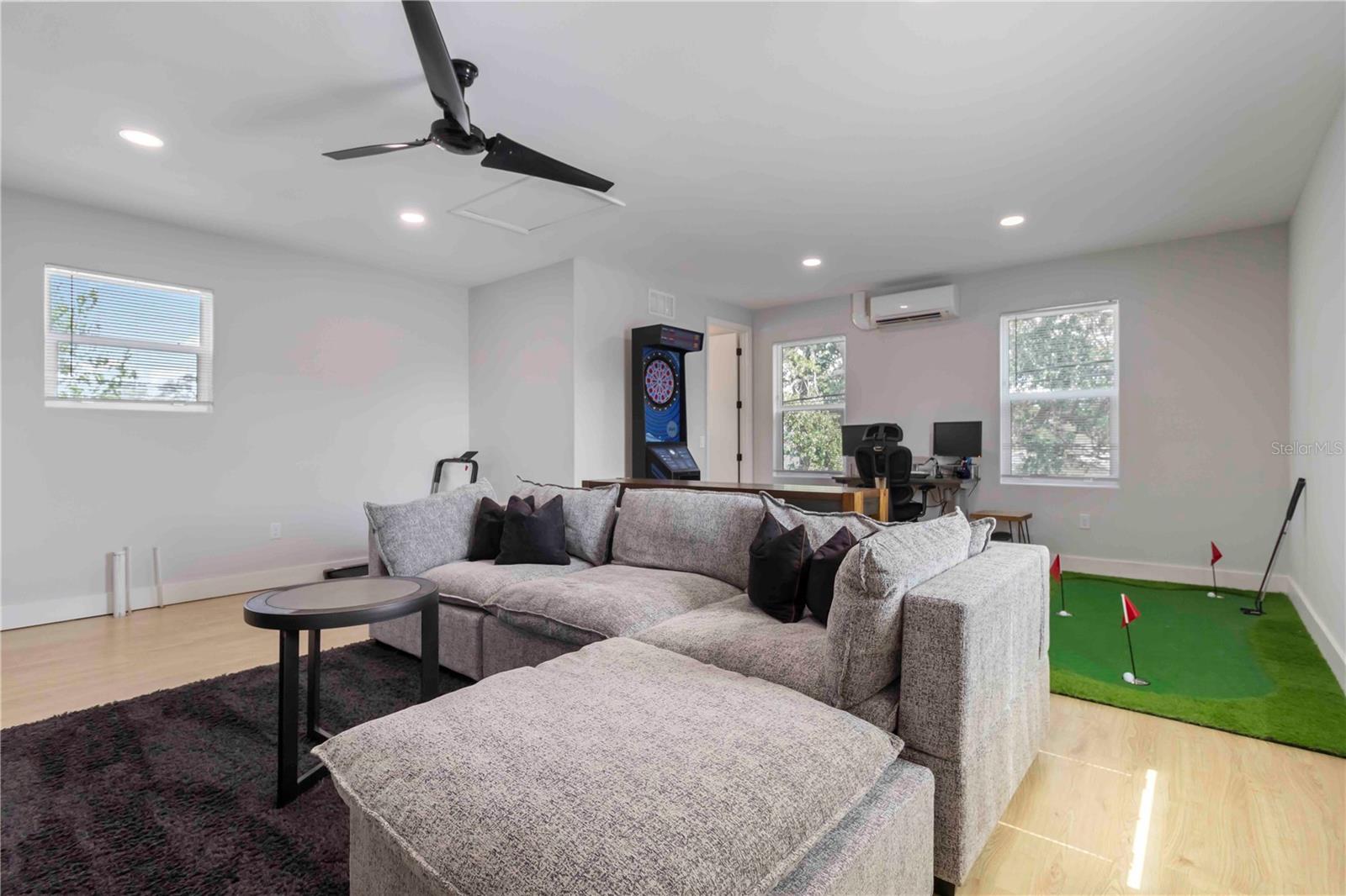 Image 31 of 41 For 3835 1st Avenue N
