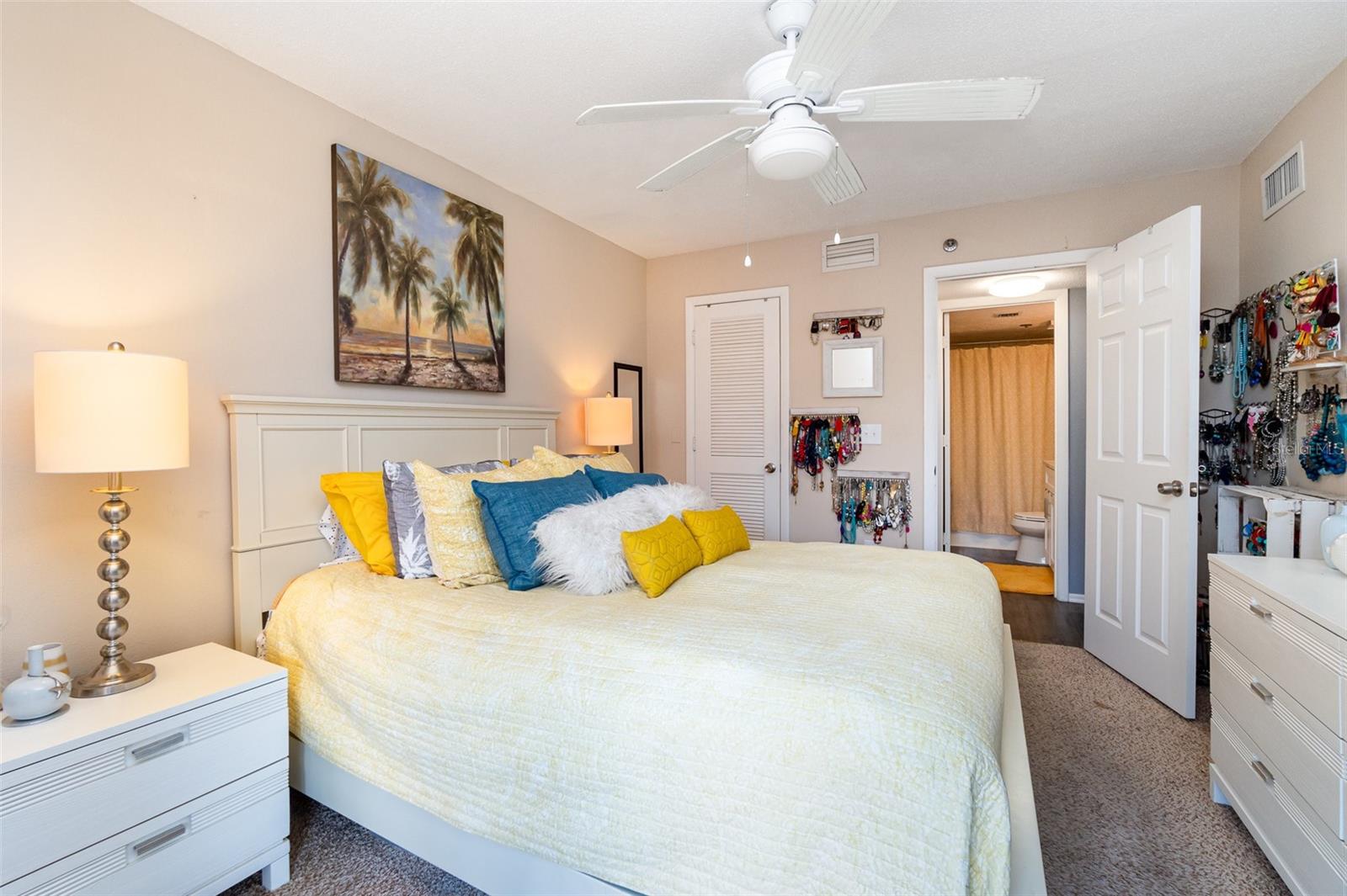 Image 10 of 14 For 104 Capri Isles Boulevard 207