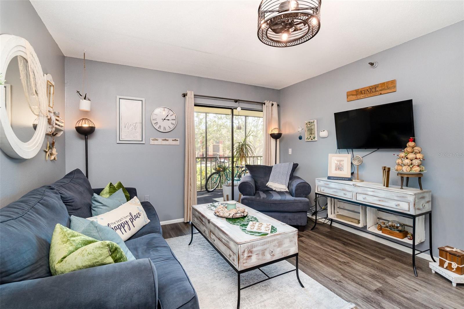 Image 3 of 14 For 104 Capri Isles Boulevard 207